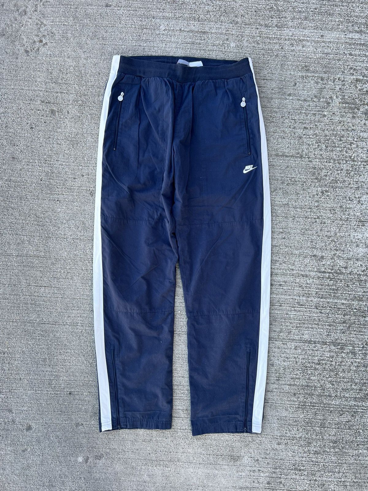 Nike Vintage Nike Track Pants Oregon Striped Size US 34 / EU 50 - 5 Thumbnail