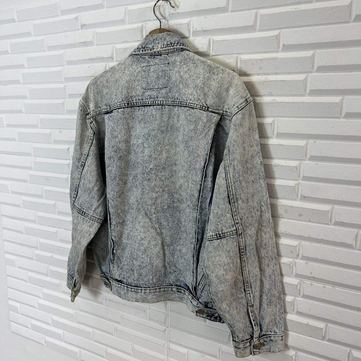 Japanese Brand VINTAGE BIKER GL HEART DENIM BOMBER JACKET ACID WASH DESIGN Size US L / EU 52-54 / 3 - 10 Thumbnail