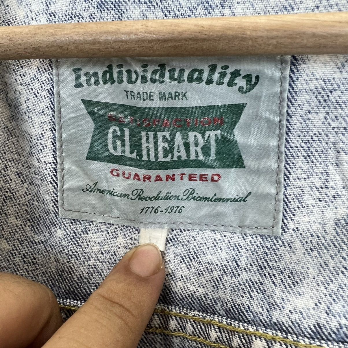 Japanese Brand VINTAGE BIKER GL HEART DENIM BOMBER JACKET ACID WASH DESIGN Size US L / EU 52-54 / 3 - 15 Thumbnail