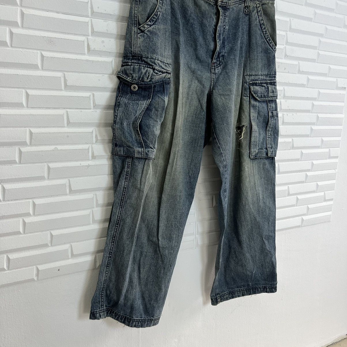 Hysteric Glamour VINTAGE DISTRESSED DENIM CARGO POCKET BIKER TOMMY HILFIGER Size US 38 / EU 54 - 4 Thumbnail