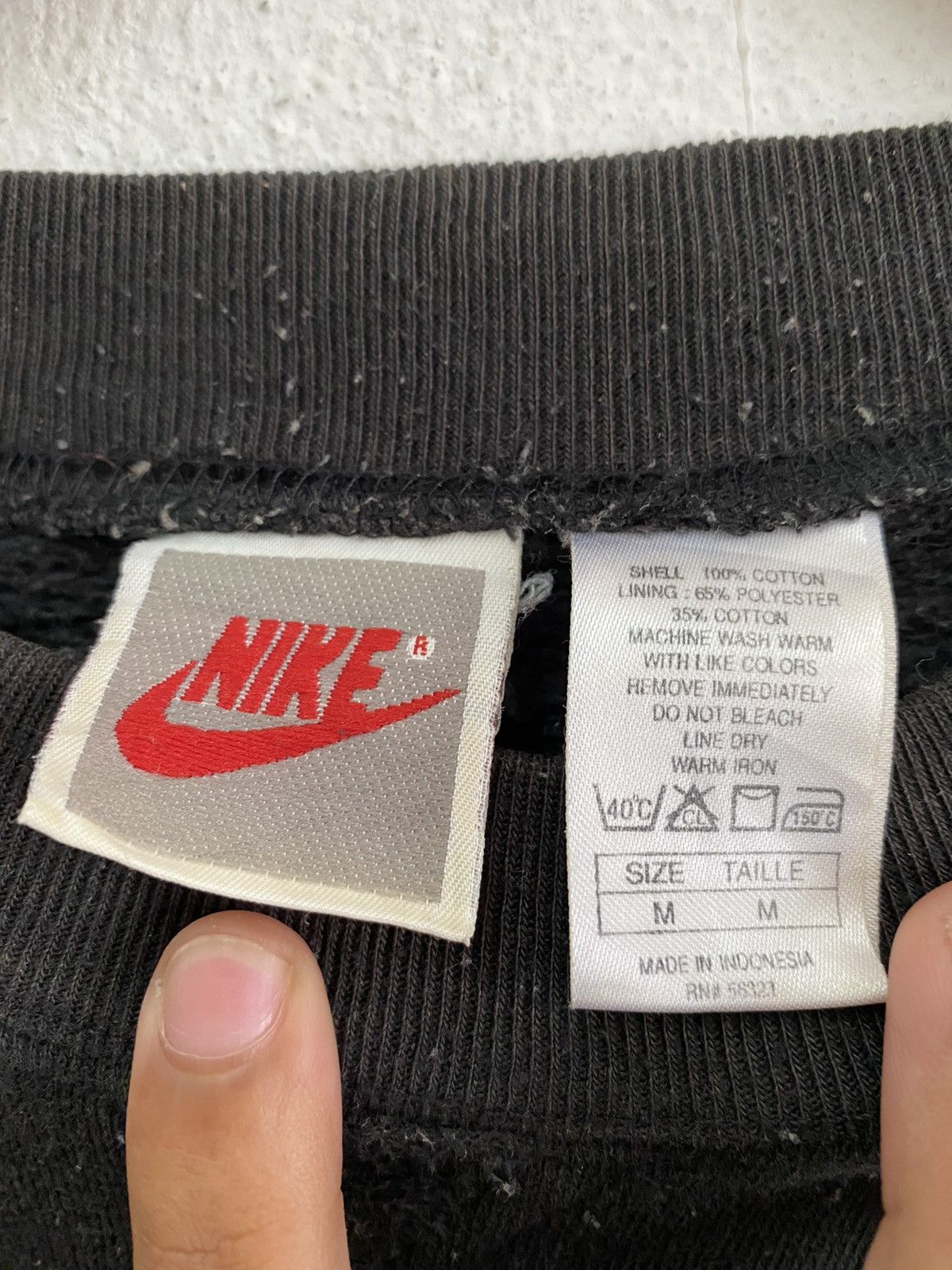 Nike 🔥VINTAGE NIKE SWOOSH BY NIKE SWEATSHIRT STREETWEAR Size US M / EU 48-50 / 2 - 5 Thumbnail