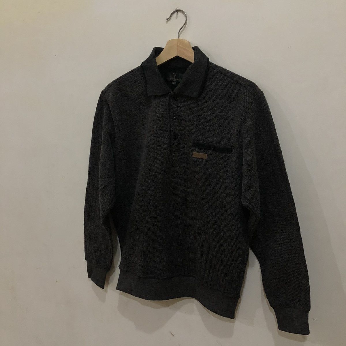 Japanese Brand Vintage Claudio Valentino Sweatshirt Size US L / EU 52-54 / 3 - 2 Thumbnail