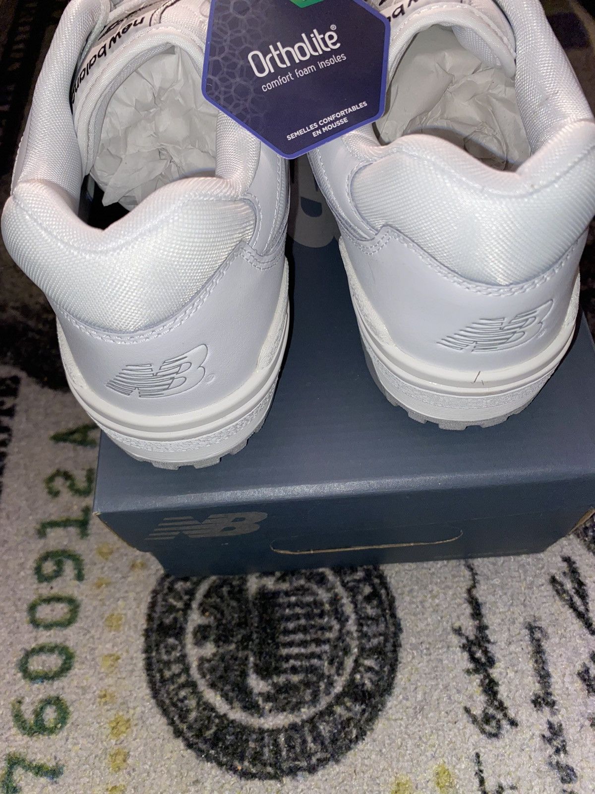 New Balance New Balance 550 White Grey (6.5Y Grade School) Size US 8 / IT 38 - 4 Thumbnail