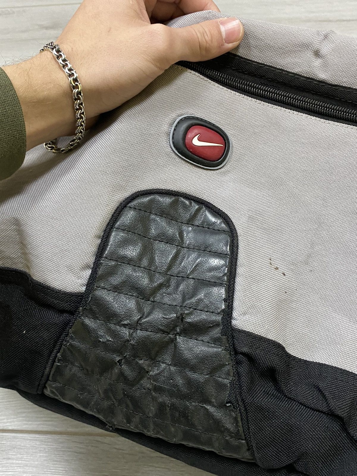 Nike Nike vintage 90s sport handle bag small swoosh logo Size ONE SIZE - 11 Thumbnail