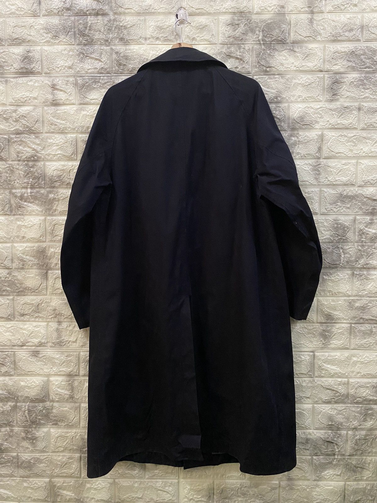 Undercover × Uniqlo Uniqlo Undercover Transcoat Size US L / EU 52-54 / 3 - 6 Thumbnail