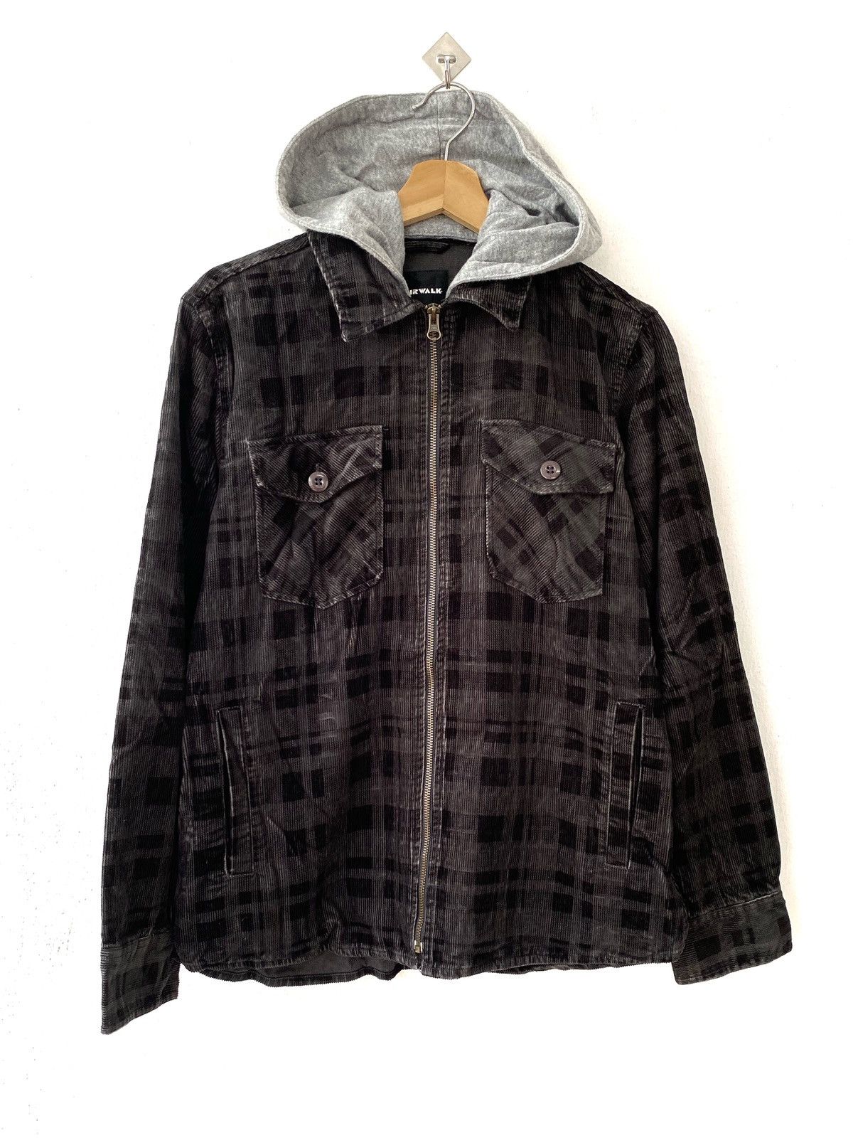 Airwalk Airwalk Velvet/Corduroy Jacket Hoodie Size US M / EU 48-50 / 2 - 1 Thumbnail