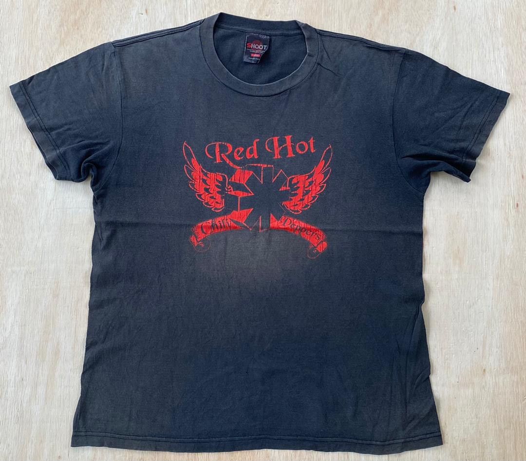 Band Tees × Vintage vintage tee Red Hot Chilli Pepper B11 Size US L / EU 52-54 / 3 - 1 Thumbnail