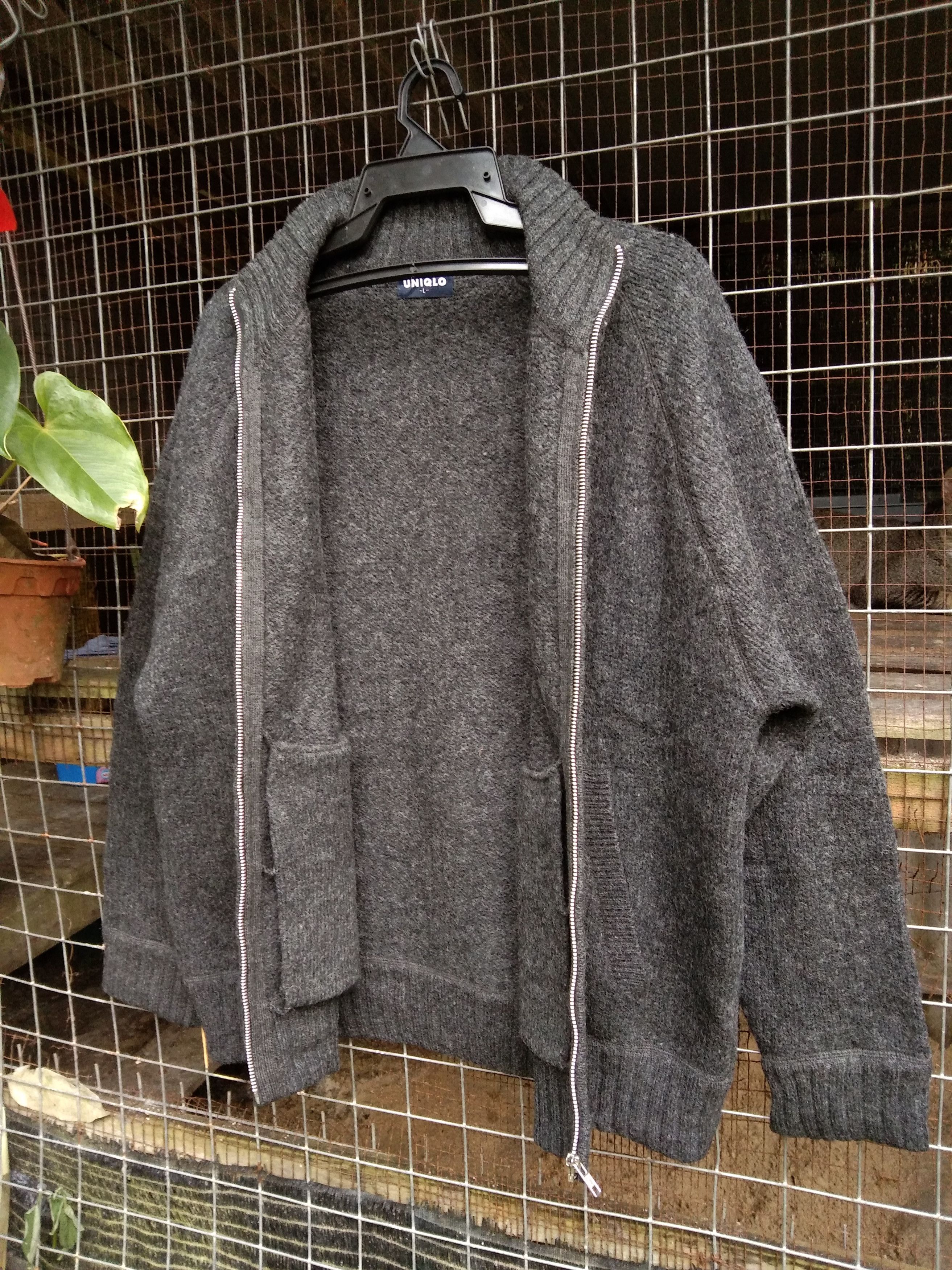Japanese Brand × Uniqlo UNIQLO MEN'S TURTLE NECK WOOL SWEATER Size US L / EU 52-54 / 3 - 4 Thumbnail