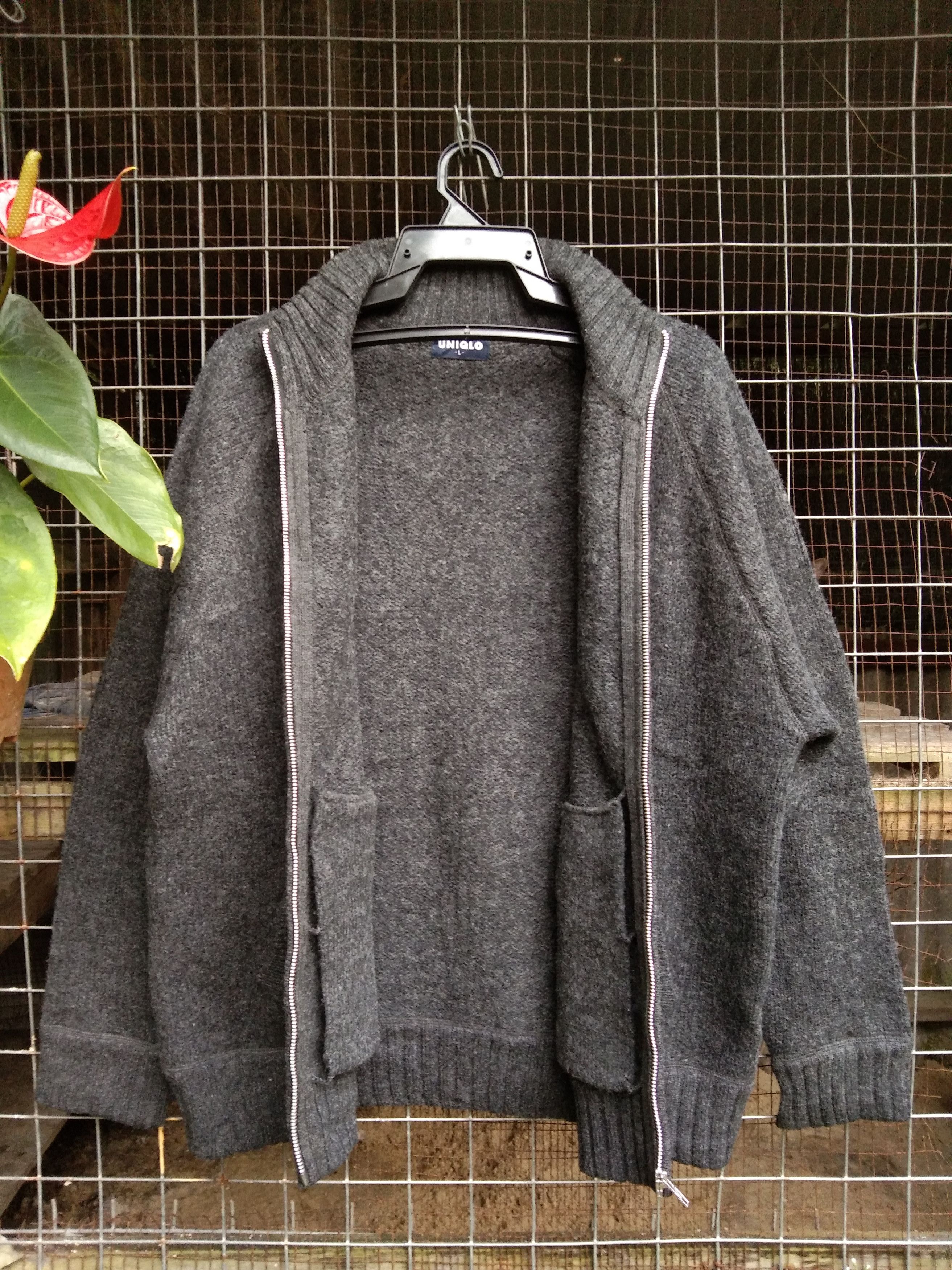 Japanese Brand × Uniqlo UNIQLO MEN'S TURTLE NECK WOOL SWEATER Size US L / EU 52-54 / 3 - 6 Thumbnail