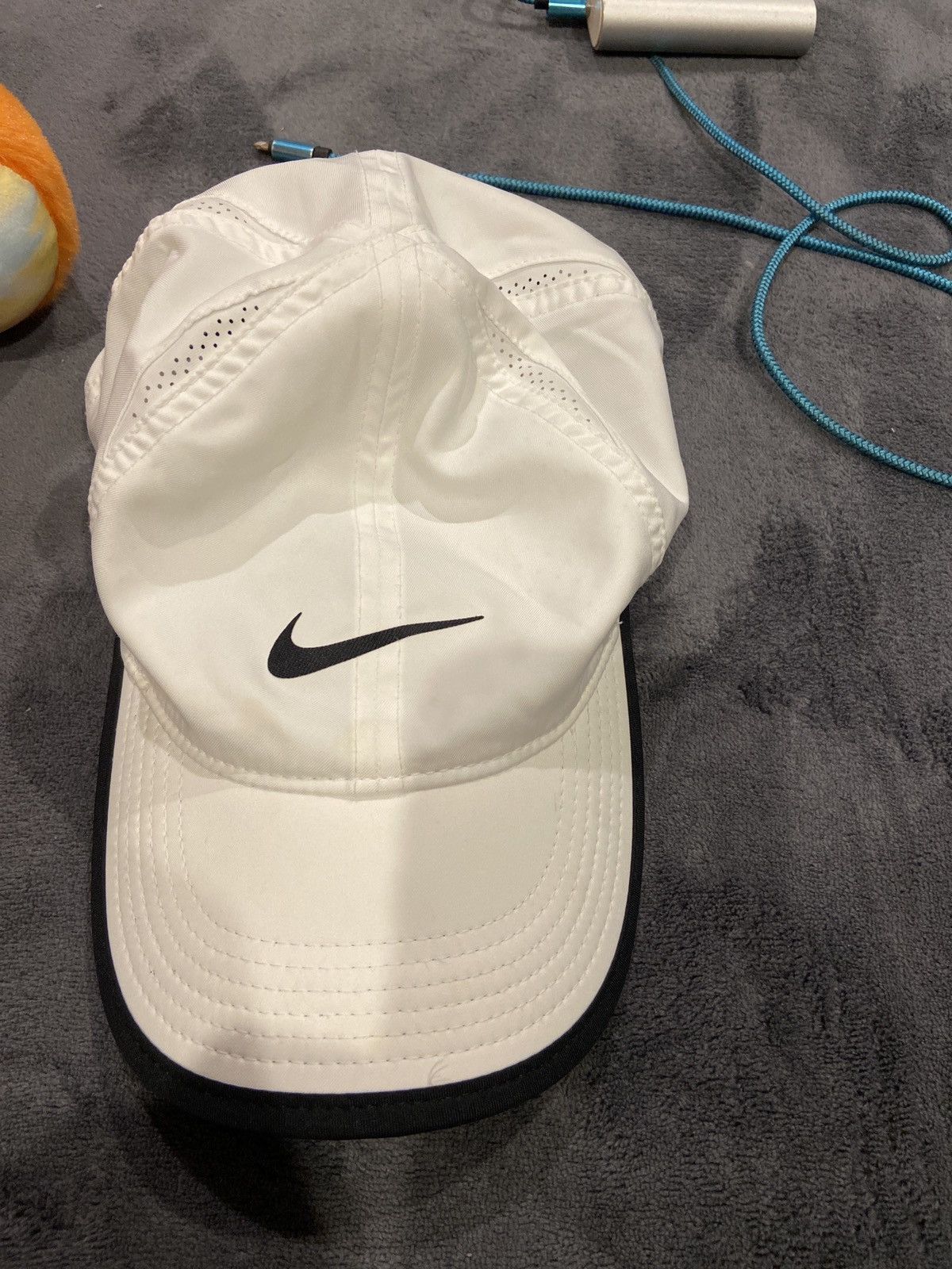 Nike Nike DRI-FIT Size 26 - 1 Thumbnail