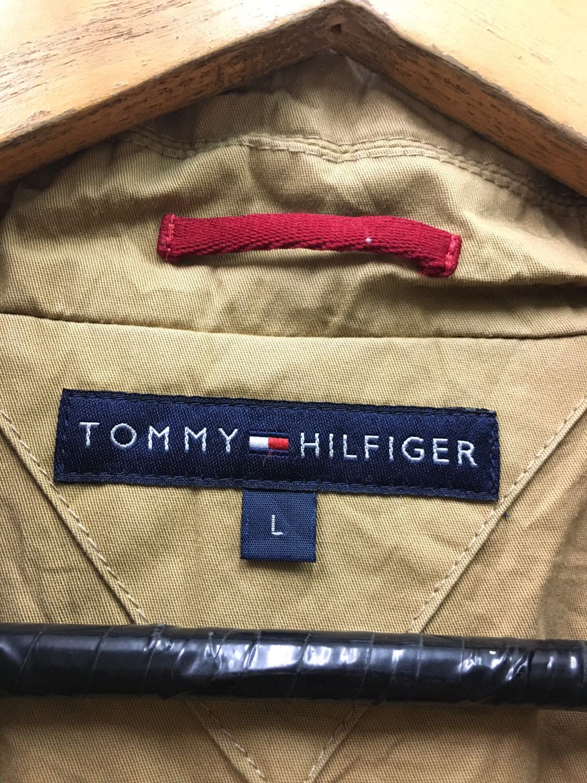 Japanese Brand × Tommy Hilfiger × Vintage Vintage Tommy Hilfiger Multi Pocket Jacket Size US M / EU 48-50 / 2 - 8 Thumbnail