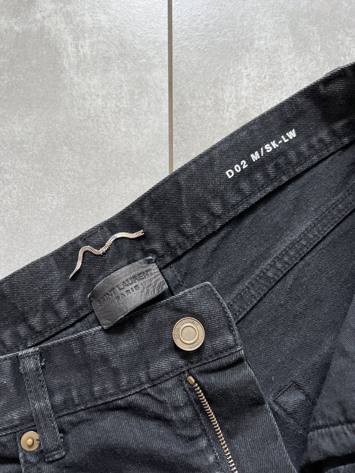 Saint Laurent Paris Saint laurent paris d02 hedi skinny black distressed jeans Size US 32 / EU 48 - 11 Thumbnail