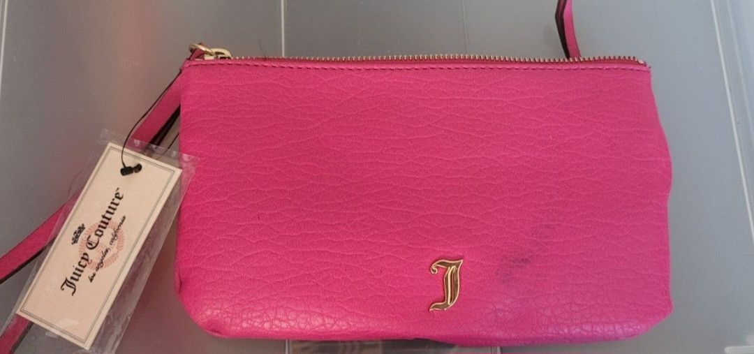 Juicy Couture NWT Juicy Couture Pink Gold Beauty Cosmetic Bag Wristlet Size ONE SIZE - 2 Thumbnail
