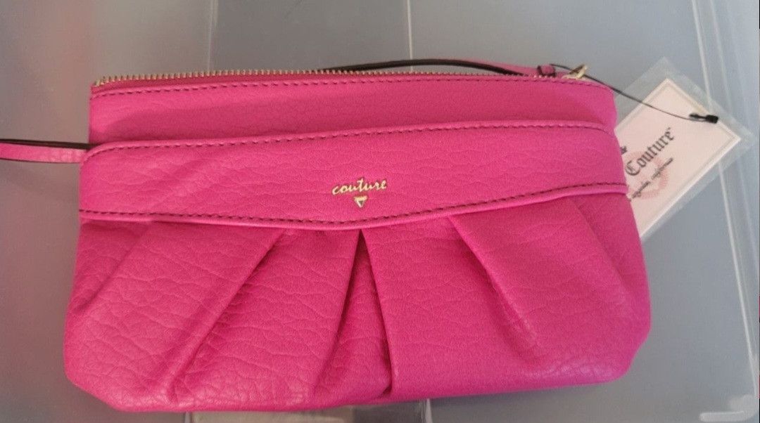 Juicy Couture NWT Juicy Couture Pink Gold Beauty Cosmetic Bag Wristlet Size ONE SIZE - 1 Thumbnail