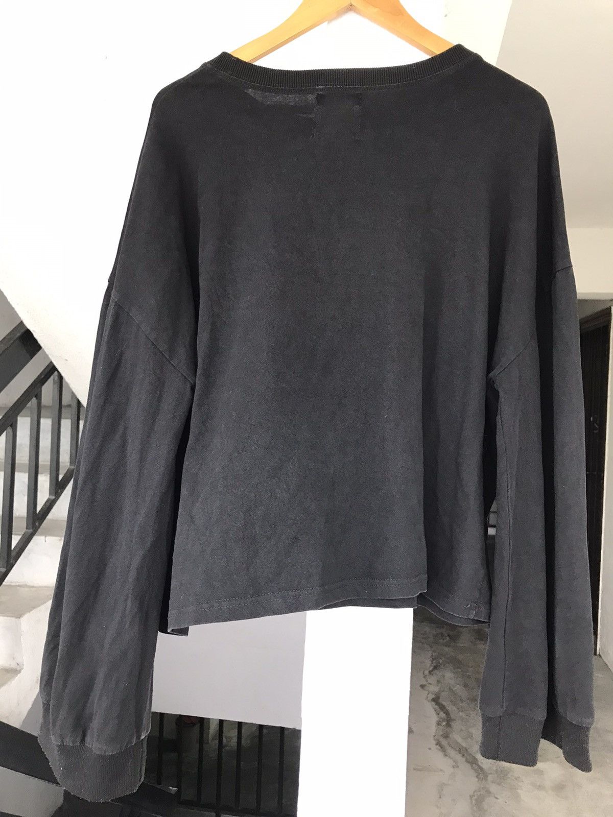 20471120 Drug Honey Crop Sweatshirt A4 Size US L / EU 52-54 / 3 - 8 Thumbnail