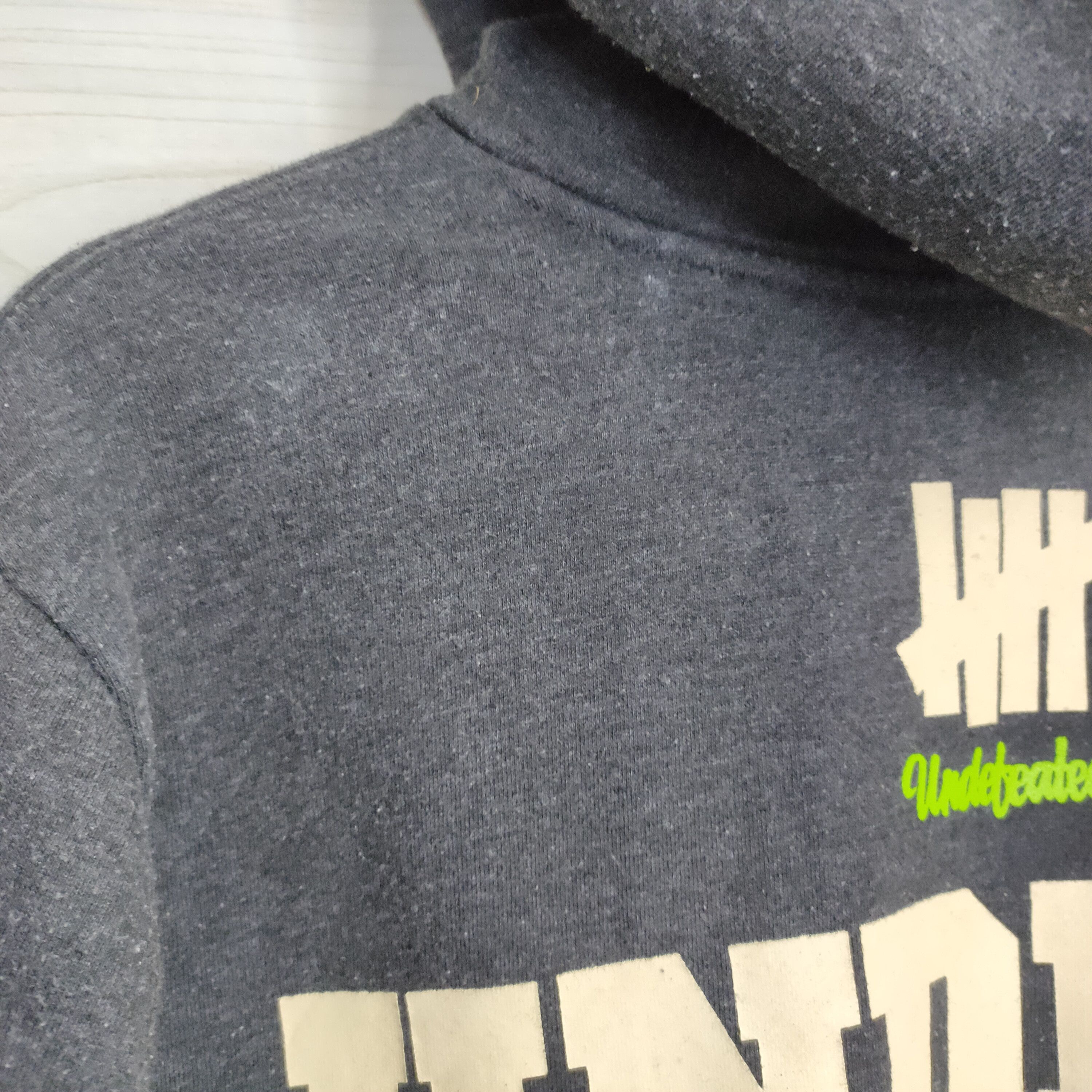 Undefeated Undefeated hoodie medium Size US M / EU 48-50 / 2 - 5 Thumbnail