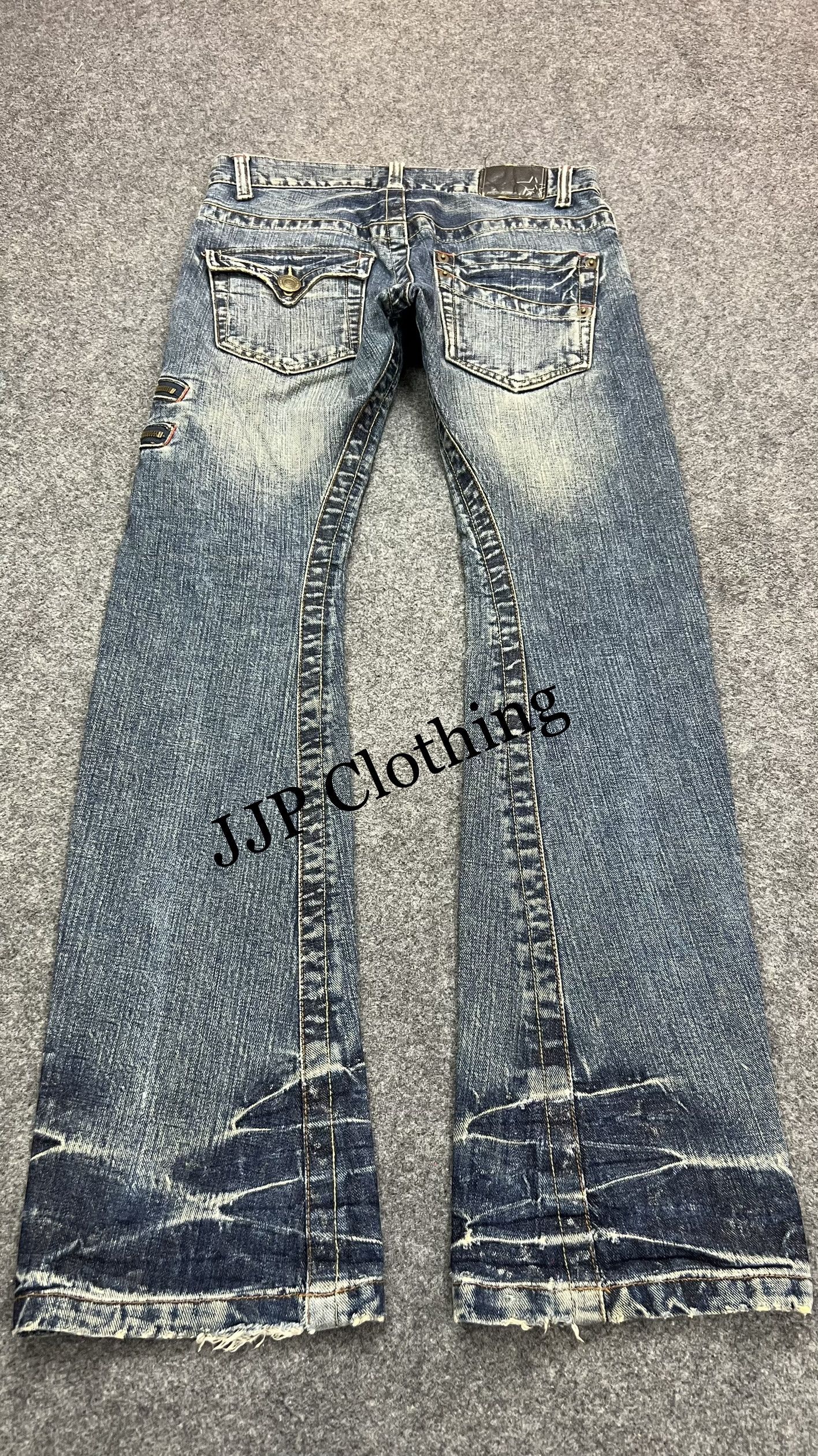 image of Distressed Denim x If Six Was Nine Jeans Curv Leg Rattletrap Slight Flare Acid Wash Boot Cut in Blu