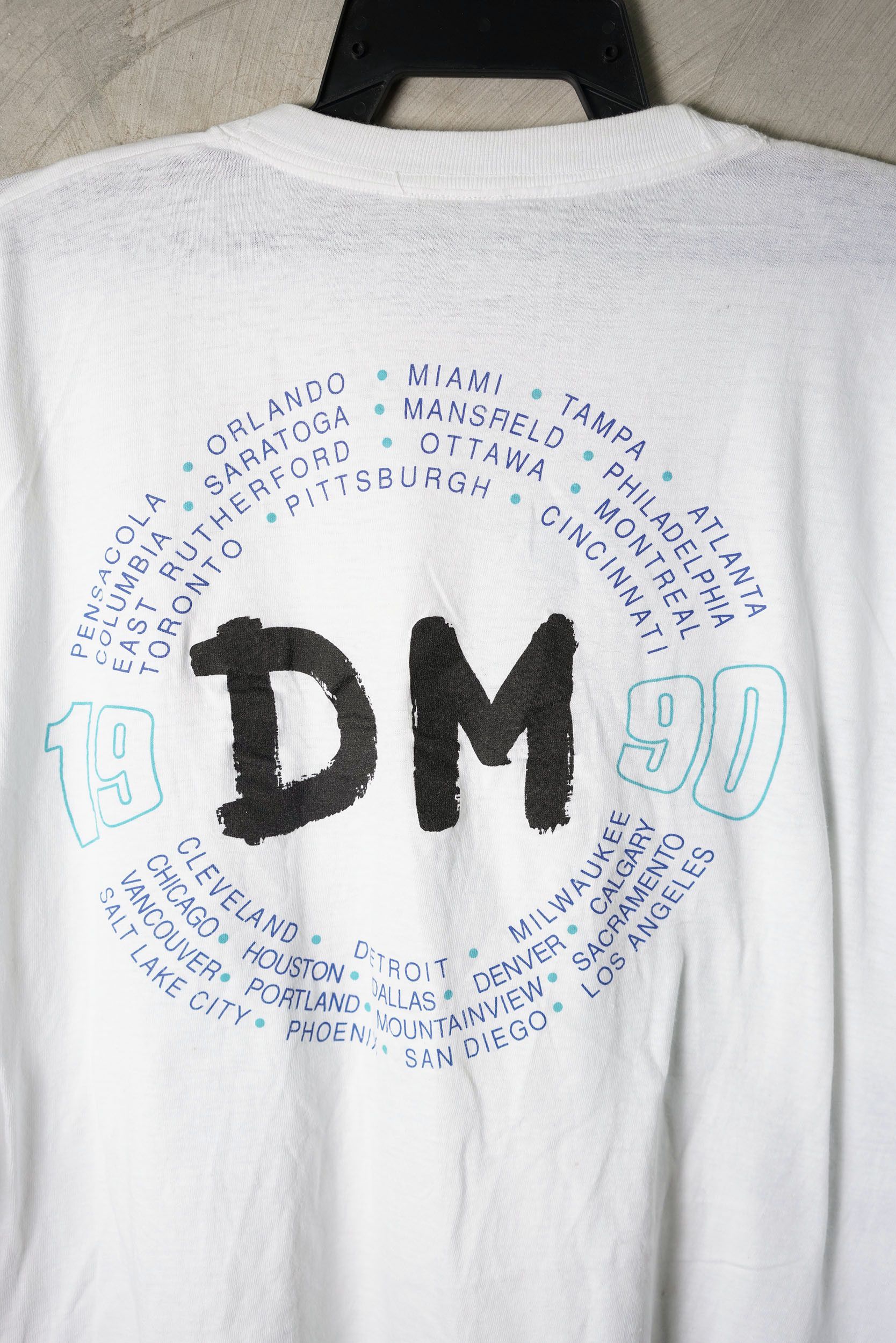 Band Tees Vintage 1990 Depeche Mode Violator Tour Single Stitch Tshirt Size US XXL / EU 58 / 5 - 4 Thumbnail