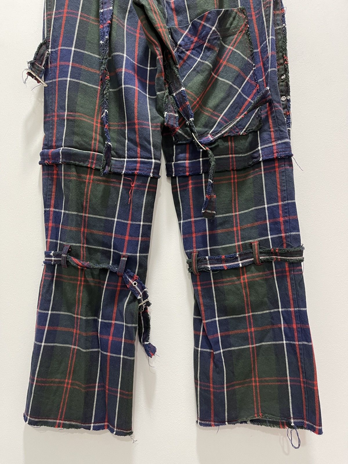 If Six Was Nine × Vintage BETTY’S BLUE BOY COVERTIBLE BONDAGE PUNK SEDITIONARIES CARGO Size US 29 - 14 Thumbnail
