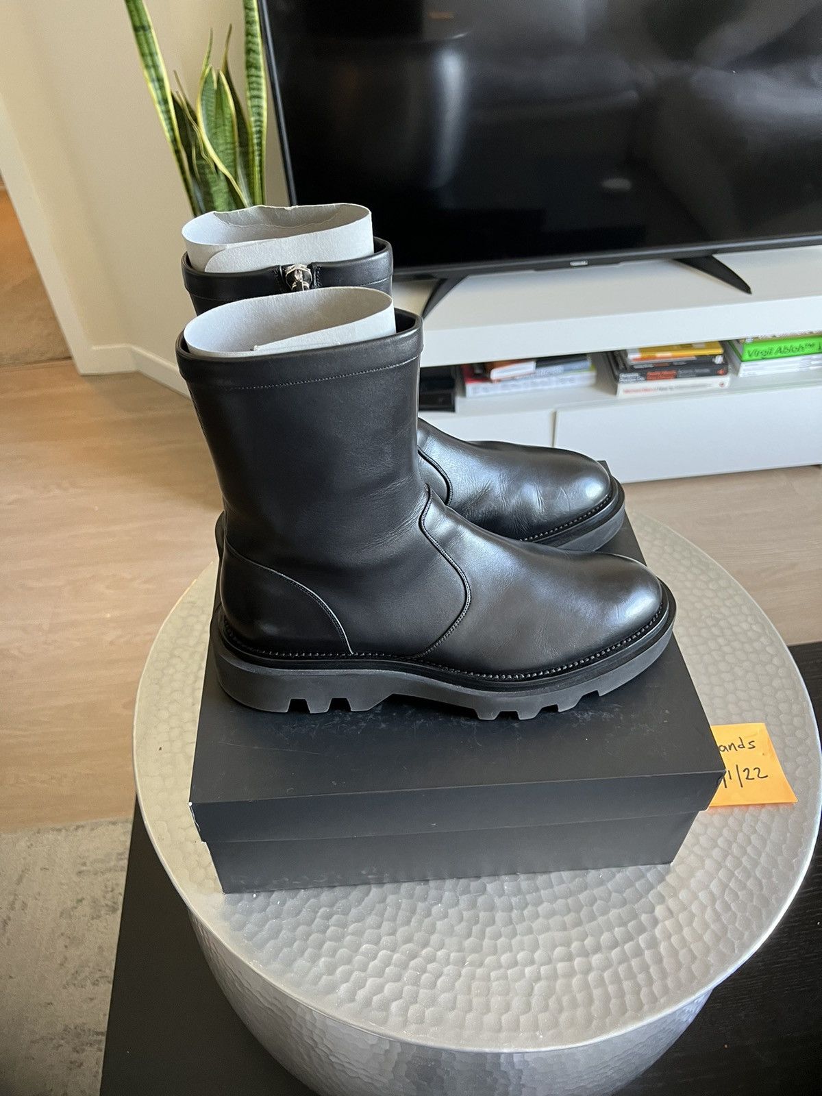 Givenchy Givenchy Zip Pull Up Chelsea Boots Size US 11 / EU 44 - 2 Thumbnail