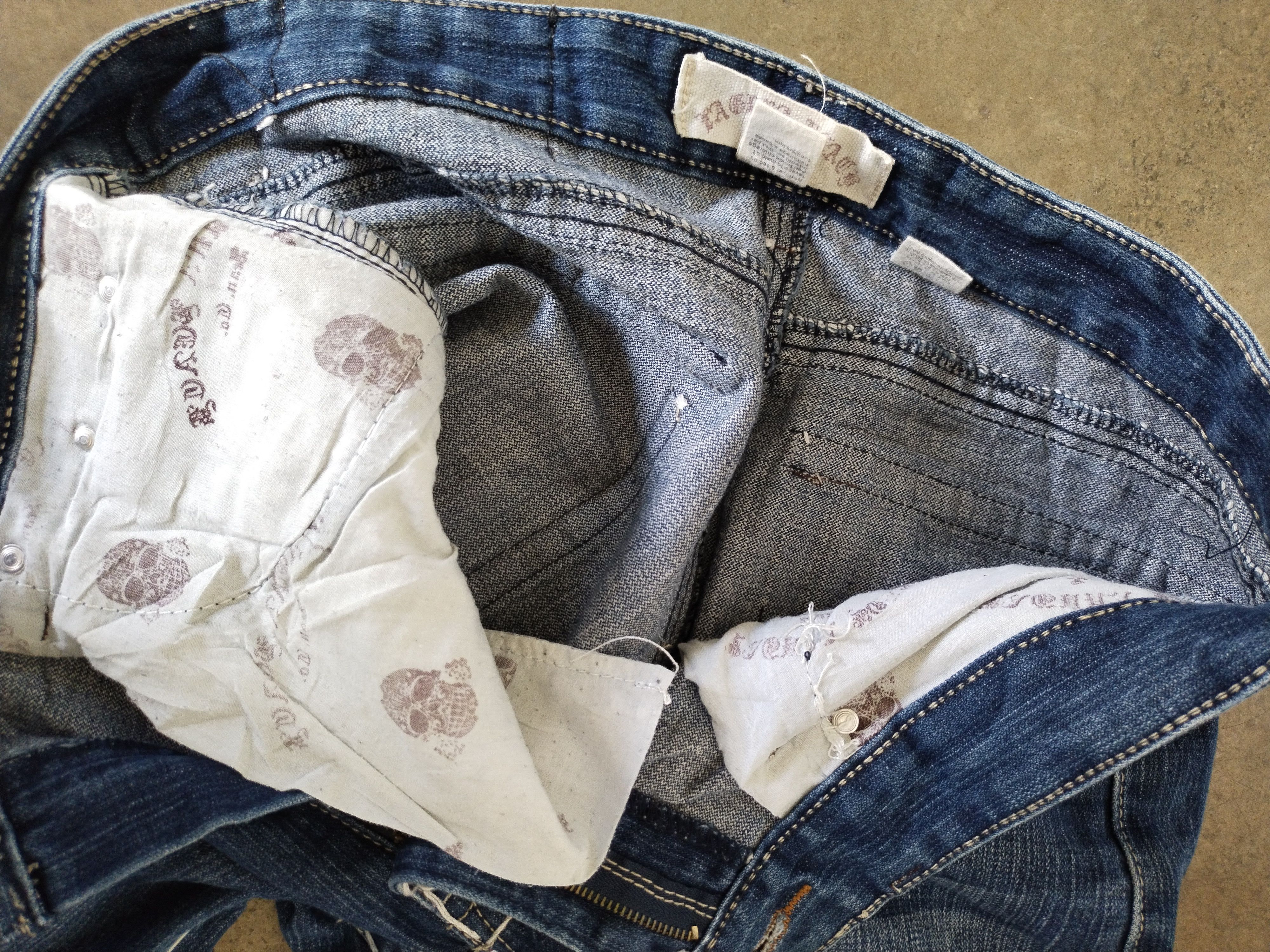 Japanese Brand Vintage Laguna Beach Skull Jeans Size US 35 - 18 Thumbnail