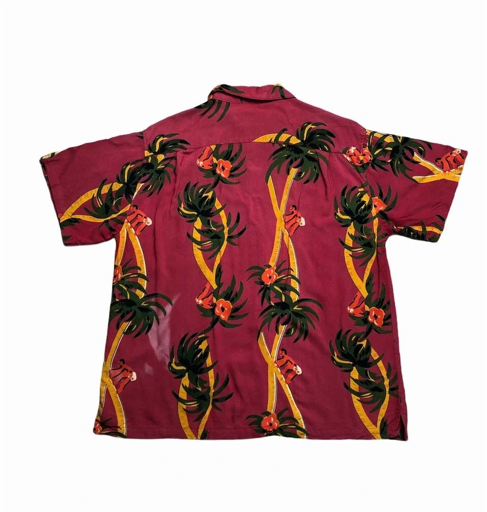Vintage Vintage 100% Rayon Beach Motive Aloha Hawaiian Shirt Size US L / EU 52-54 / 3 - 2 Thumbnail