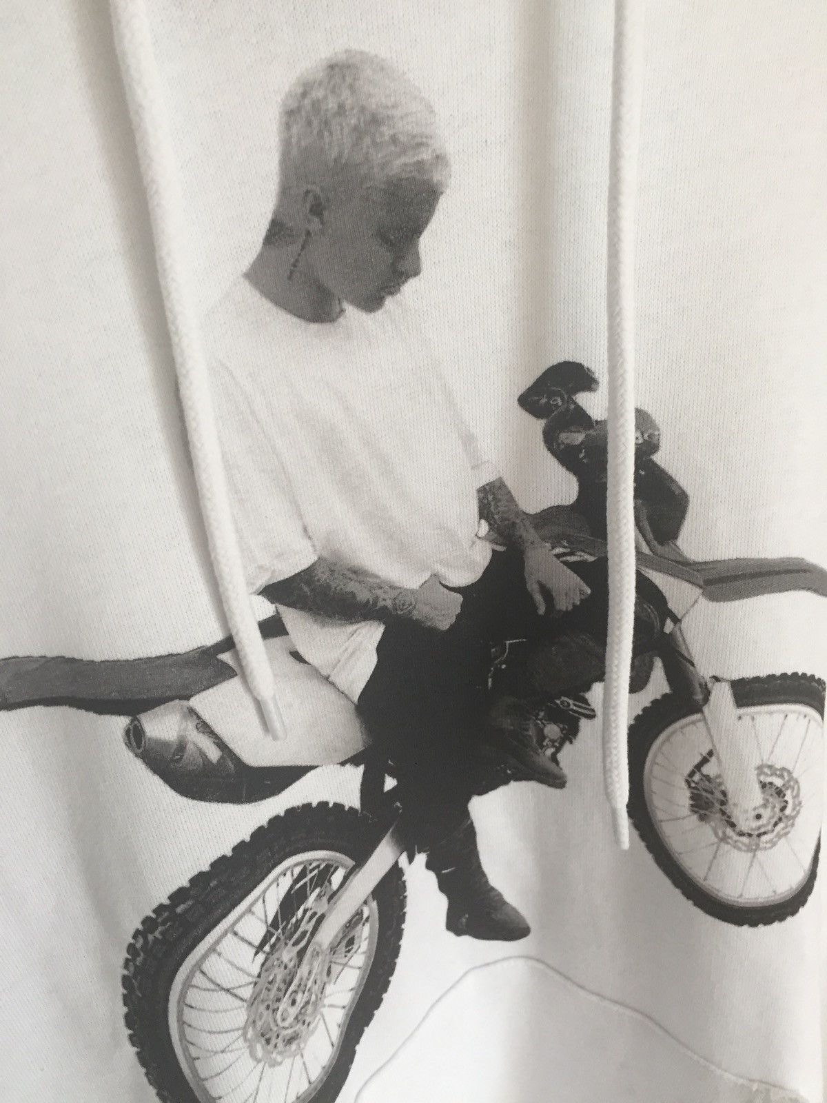 H&M Justin Bieber Official Stadium Tour Motorcycle Hoodie Size US M / EU 48-50 / 2 - 4 Thumbnail
