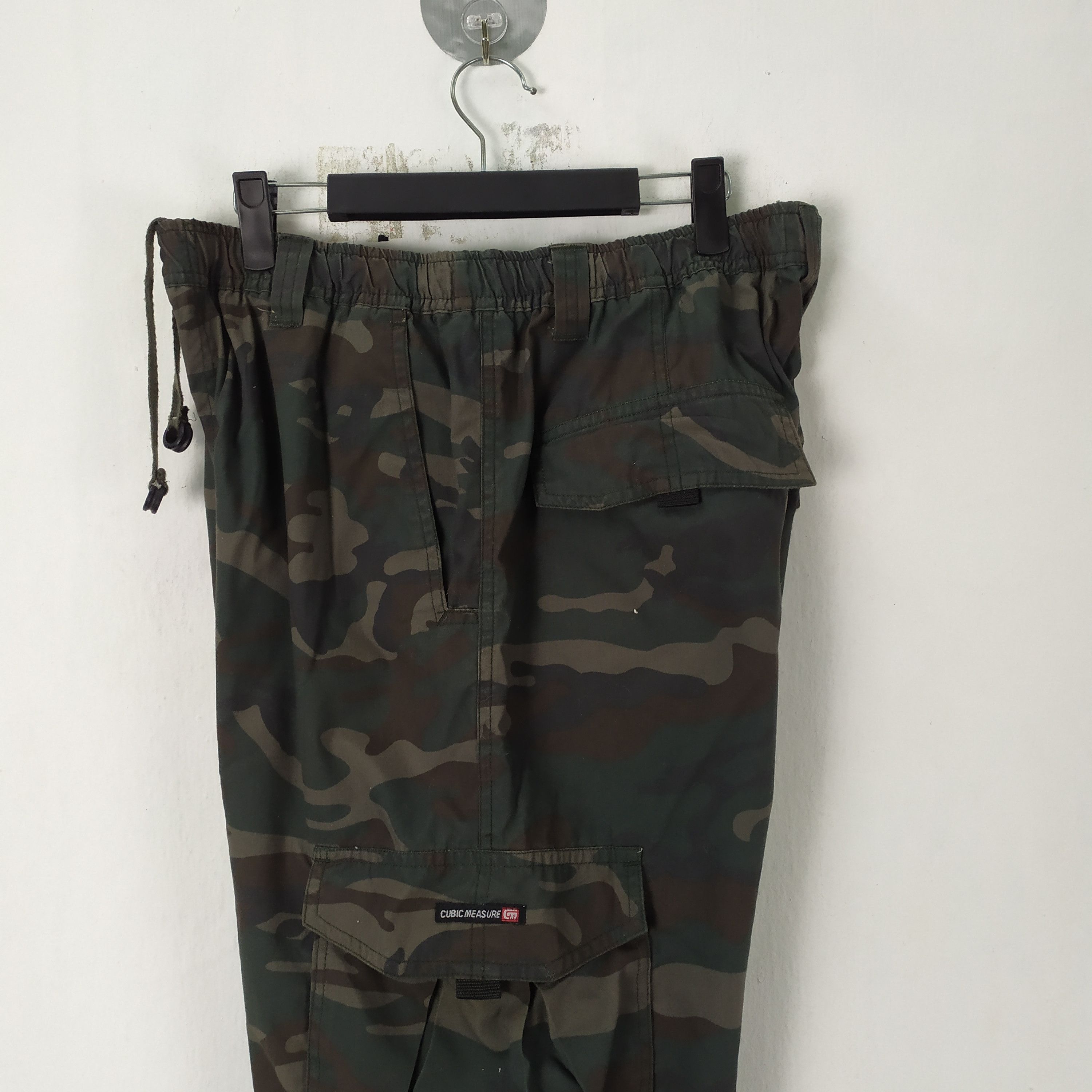 Japanese Brand CUBIC MEASURE SPRING WAIST CARGO PANTS Size US 31 - 15 Thumbnail