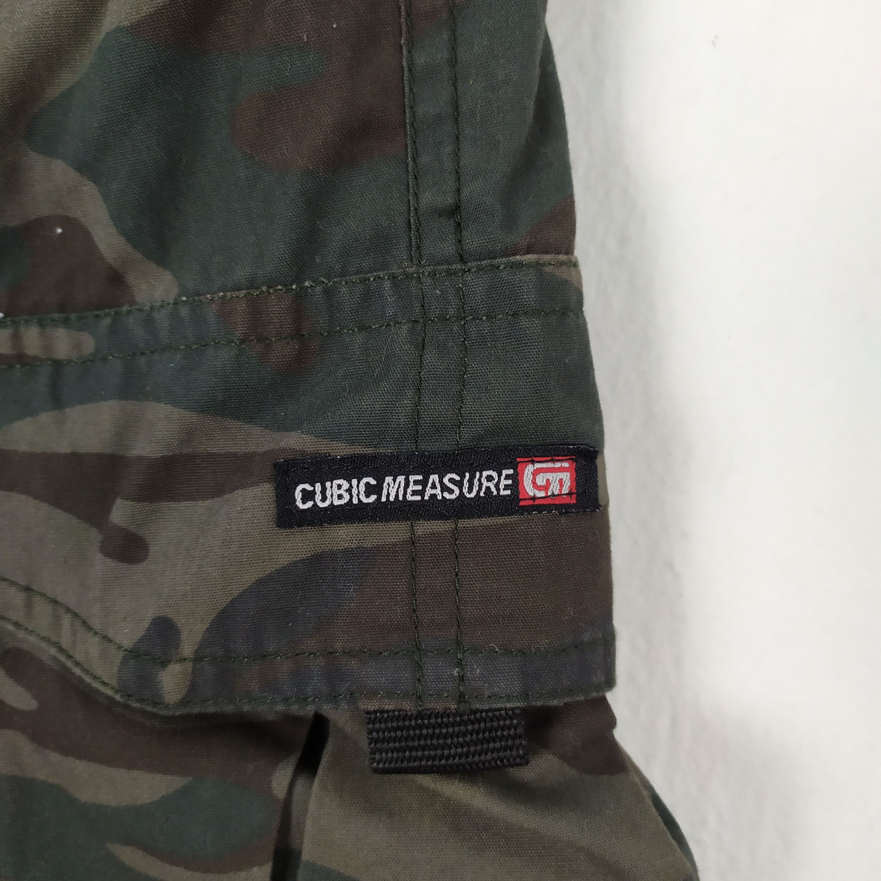 Japanese Brand CUBIC MEASURE SPRING WAIST CARGO PANTS Size US 31 - 7 Thumbnail