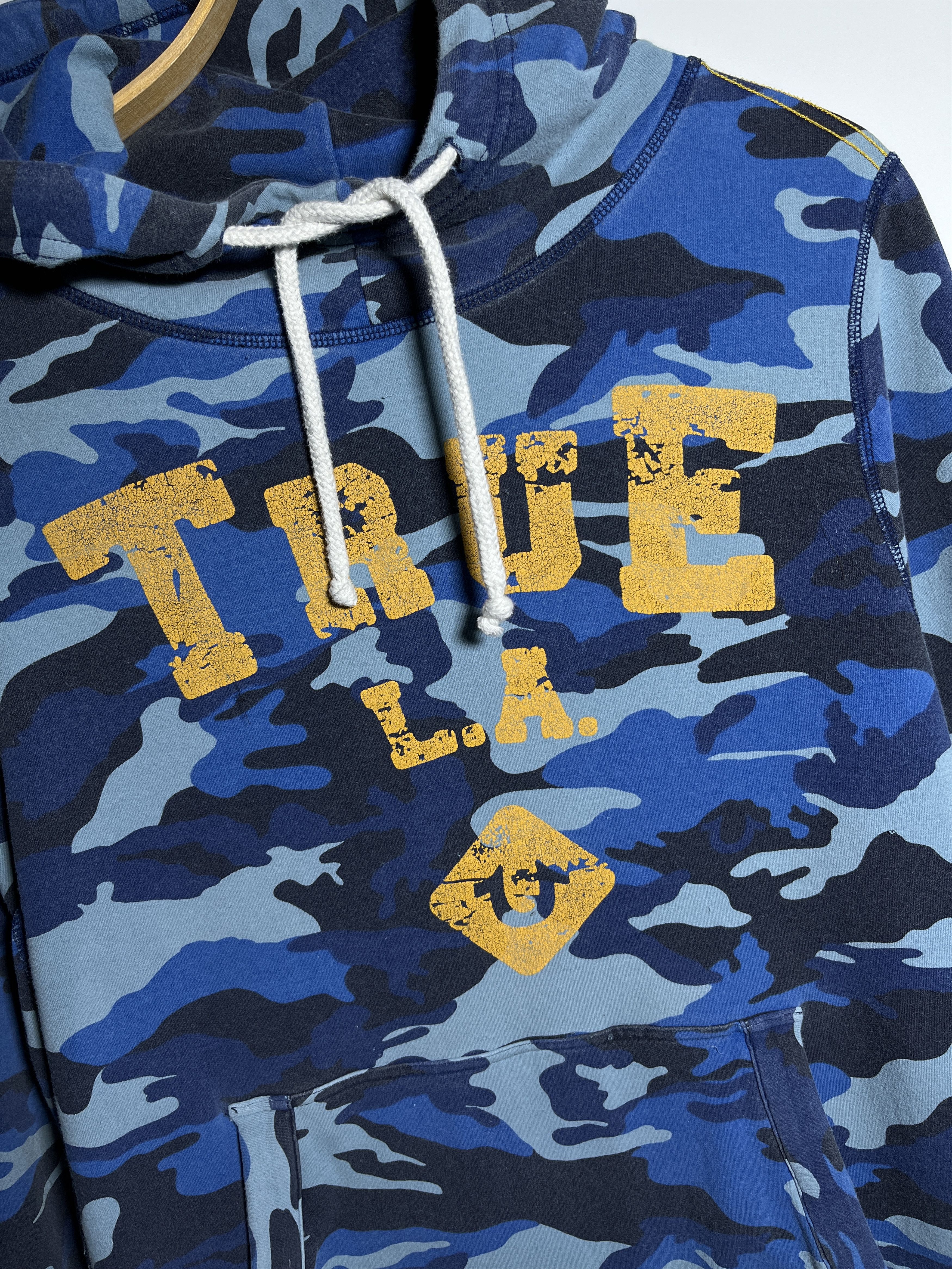 True Religion True Religion Camo Hoodie Size M Size US M / EU 48-50 / 2 - 4 Thumbnail