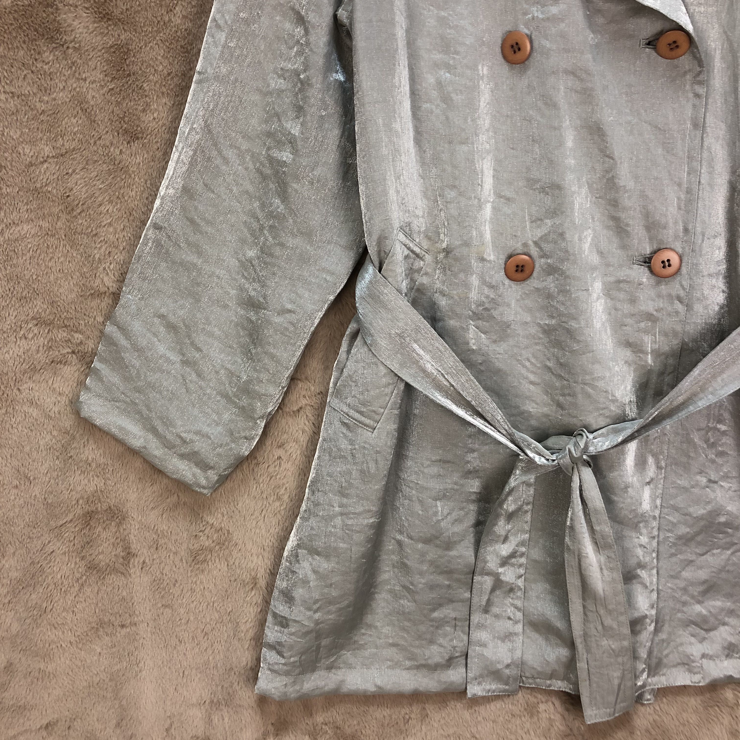 BIGI BIGI SILVER LIGHT DOUBLE BREASTED TRENCH COAT #6411-65 Size M / US 6-8 / IT 42-44 - 4 Thumbnail