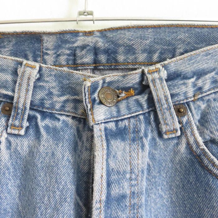 Levi's × Vintage Vintage 80's Levi's Light Wash Distressed Jeans Size US 26 / EU 42 - 5 Thumbnail