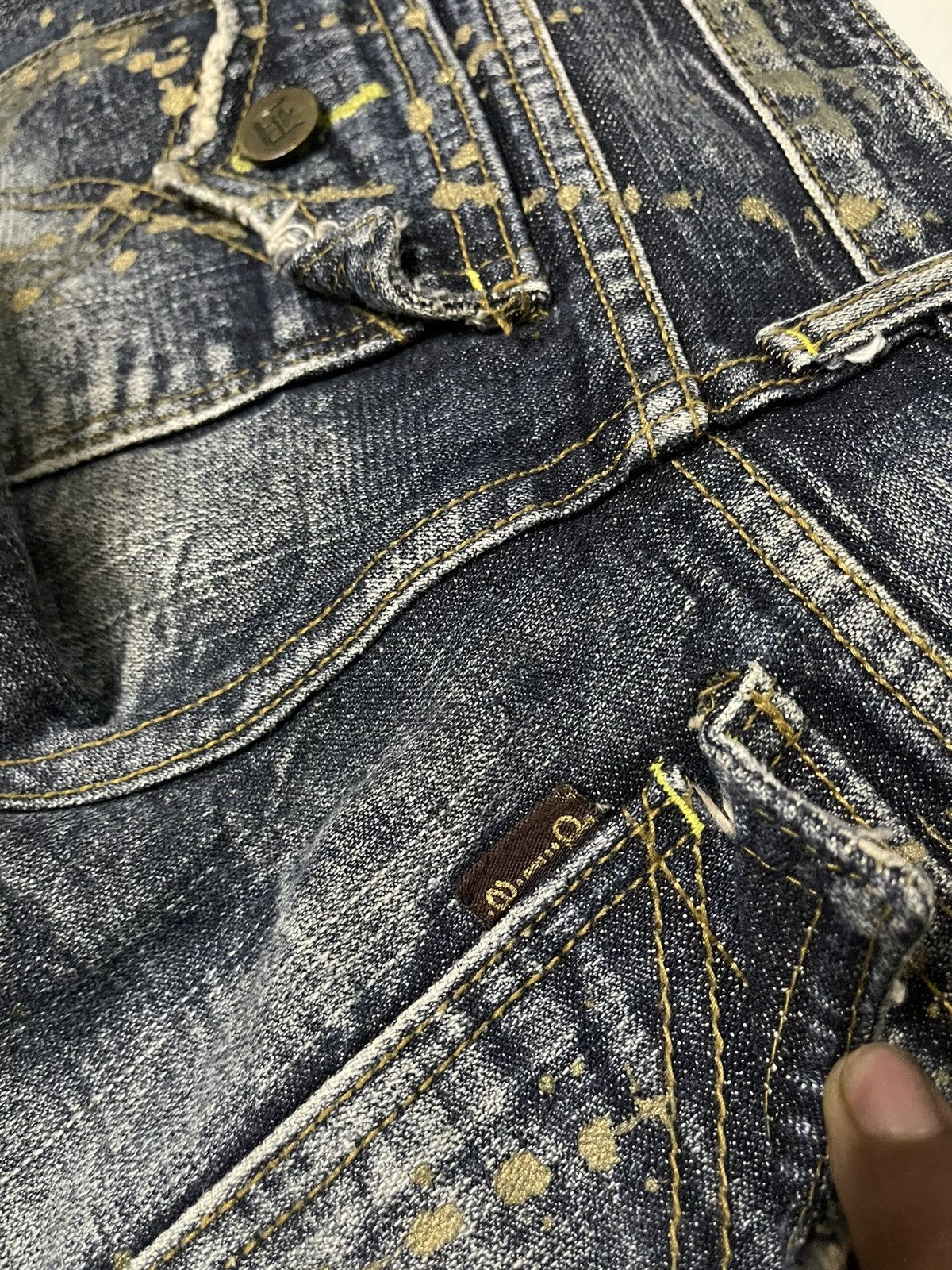 Designer Distressed Flare Low Rise Jeans Size 30" / US 8 / IT 44 - 9 Thumbnail