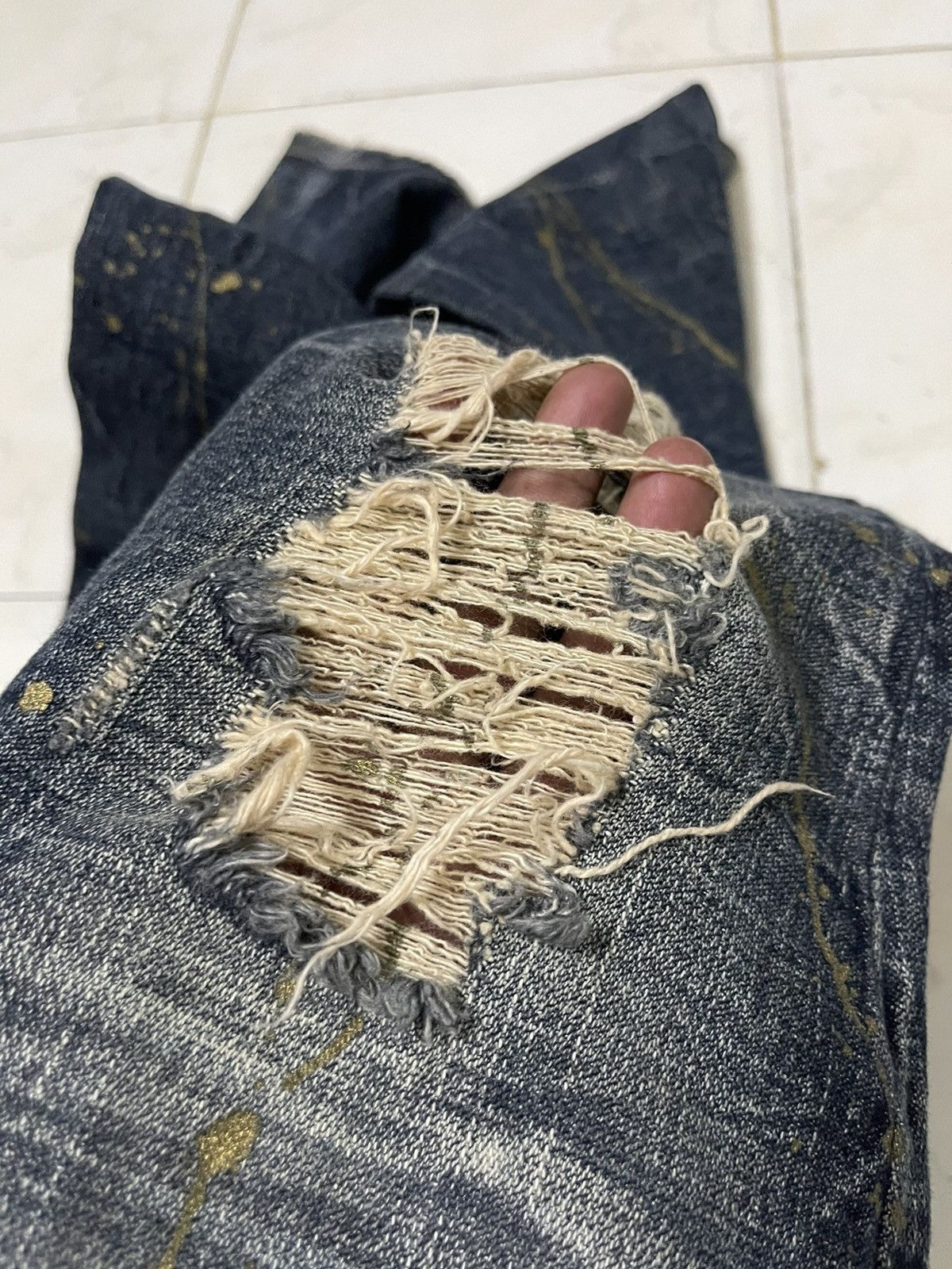 Designer Distressed Flare Low Rise Jeans Size 30" / US 8 / IT 44 - 13 Thumbnail