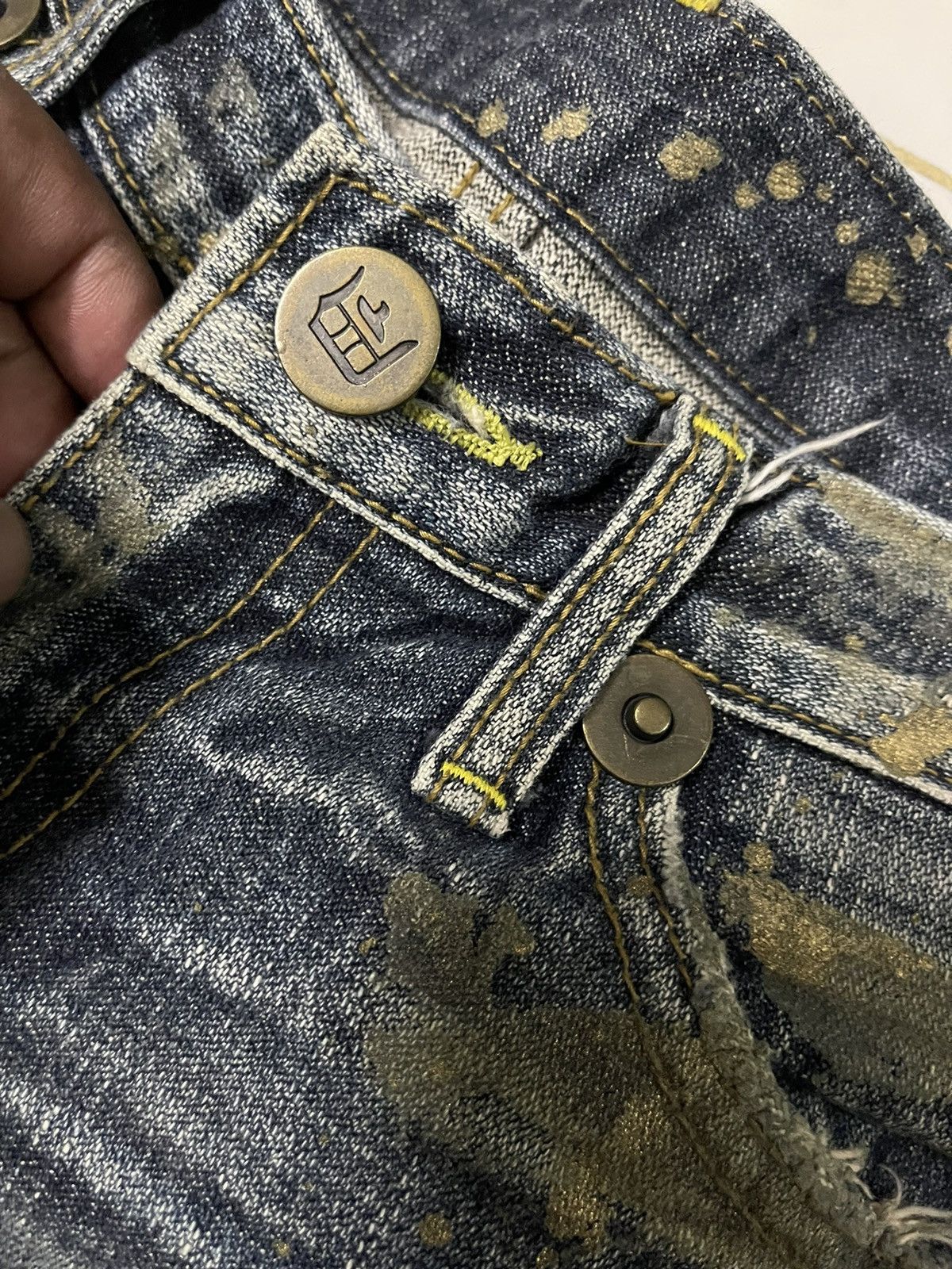 Designer Distressed Flare Low Rise Jeans Size 30" / US 8 / IT 44 - 8 Thumbnail