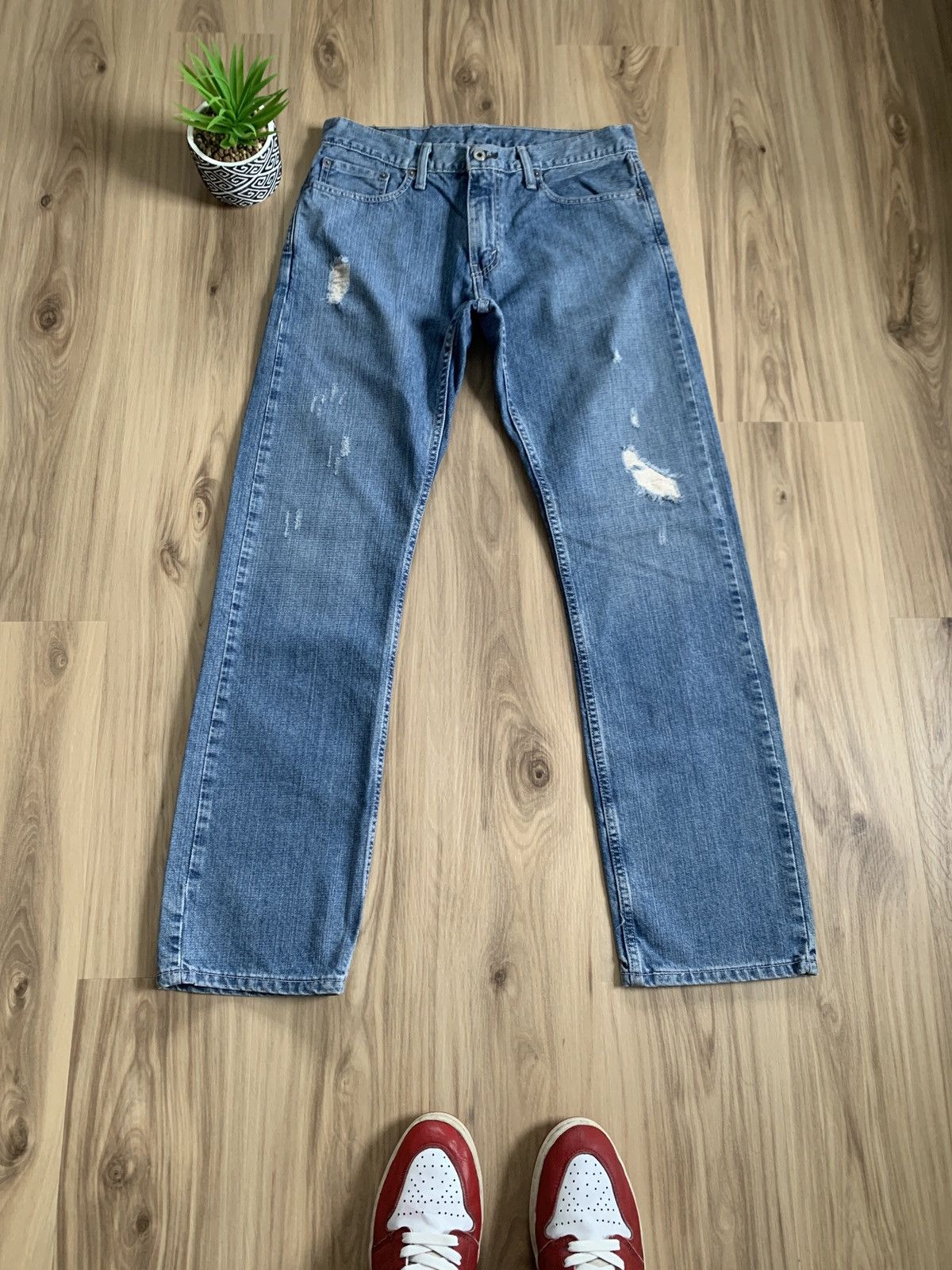Levi's Levi’s Distressed Denim Jeans Size US 32 / EU 48 - 1 Thumbnail