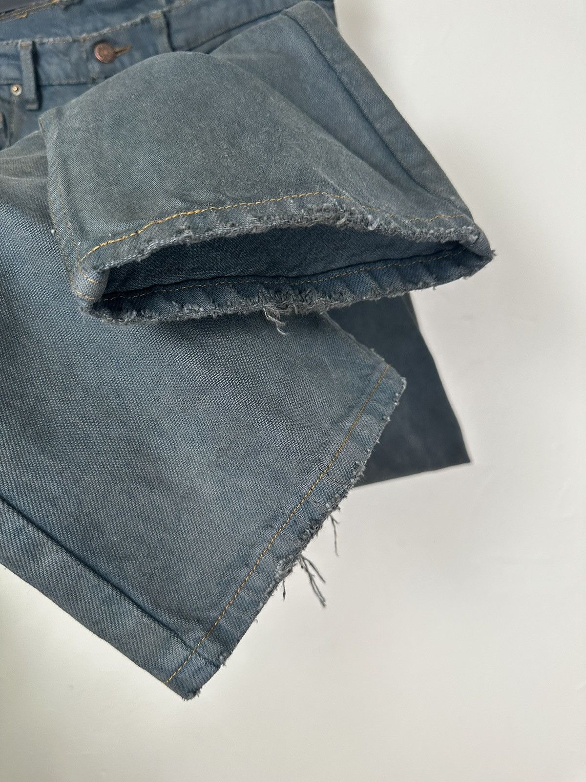 Levi's (31x31) VINTAGE CRAZY FADED TEAL Levi’s 505 JEANS Size US 31 - 8 Thumbnail
