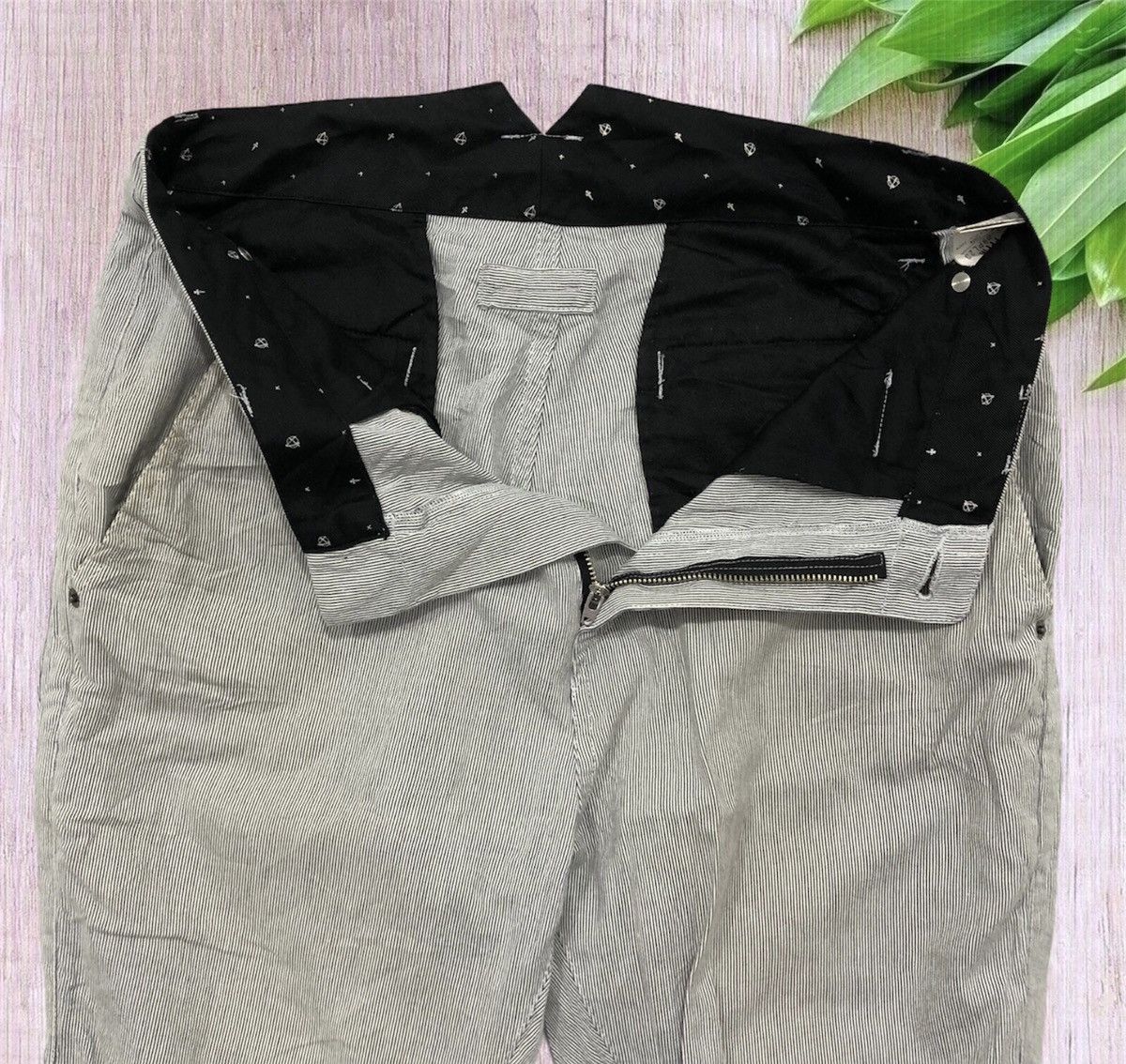 Japanese Brand PPFM 3 quarter stripe pants Size US 33 - 7 Thumbnail