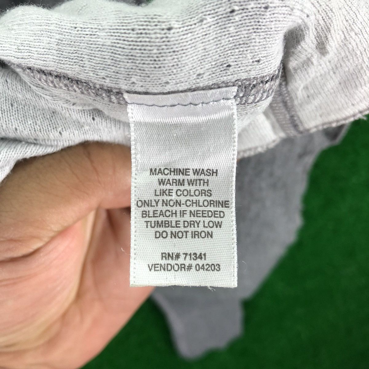 L.L. Bean L.L Bean Long Sleeve Tee Cat Eye Button Size US M / EU 48-50 / 2 - 13 Thumbnail