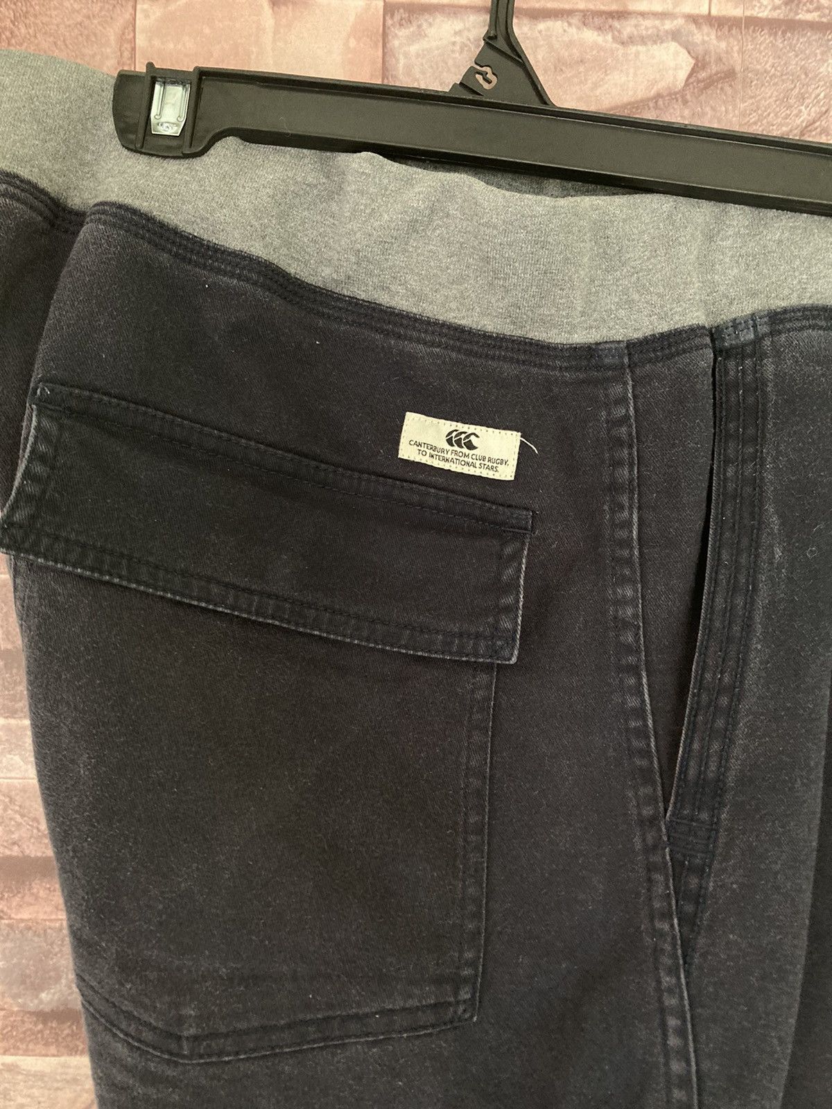Canterbury of New Zealand Canterburry of New Zealand Cropped Pants Size US 37 - 4 Thumbnail