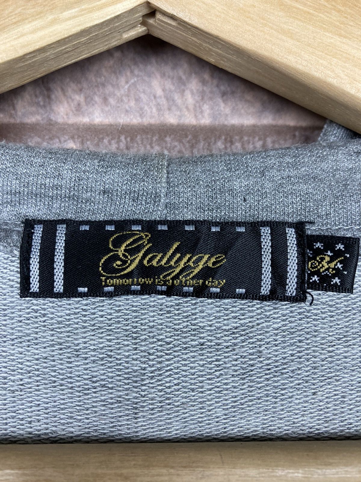Japanese Brand Skull big logo inspired mastermind #39-1 Size US M / EU 48-50 / 2 - 4 Thumbnail