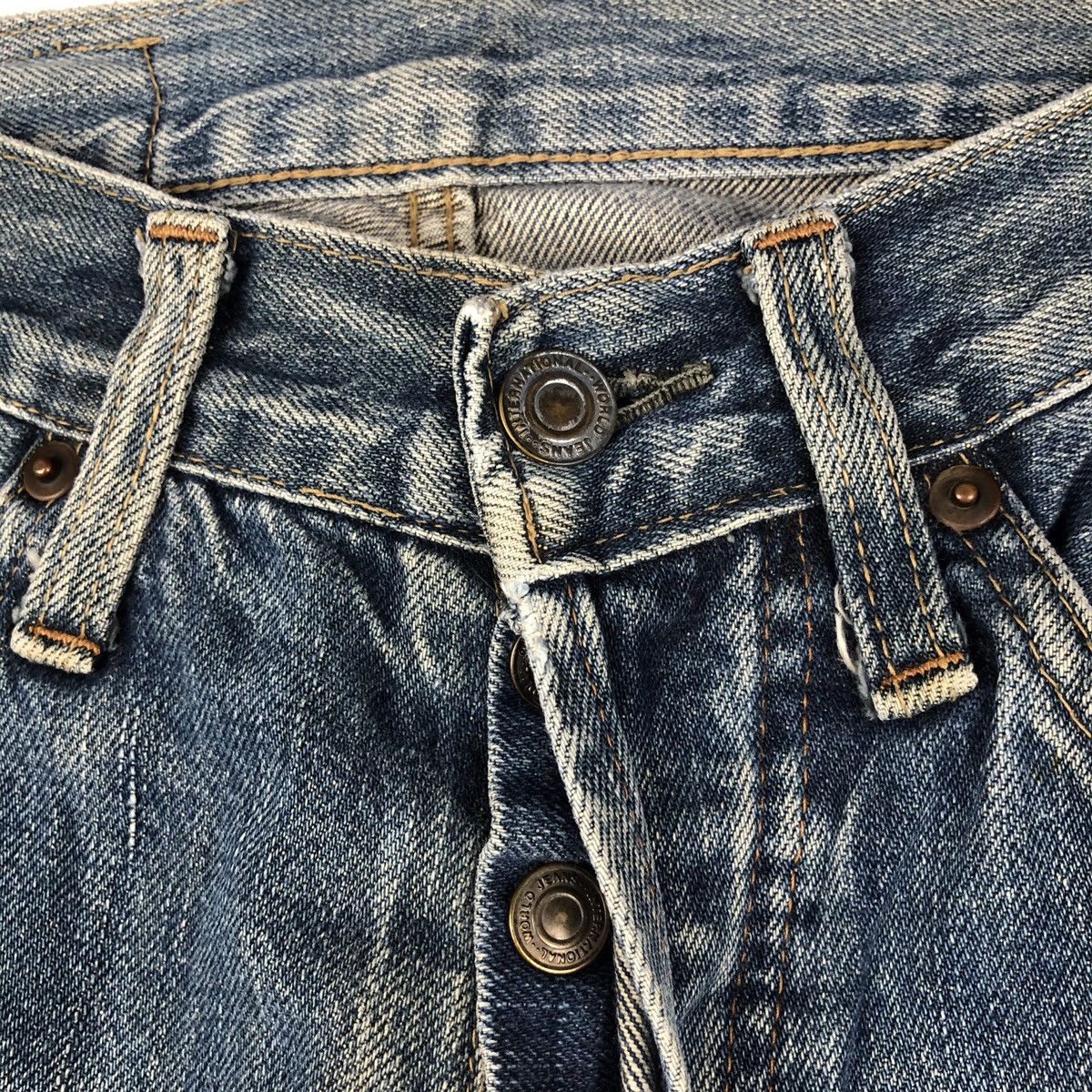 Japanese Brand Vintage RNA INC selvedge Jeans distressed denim Size US 27 - 4 Thumbnail