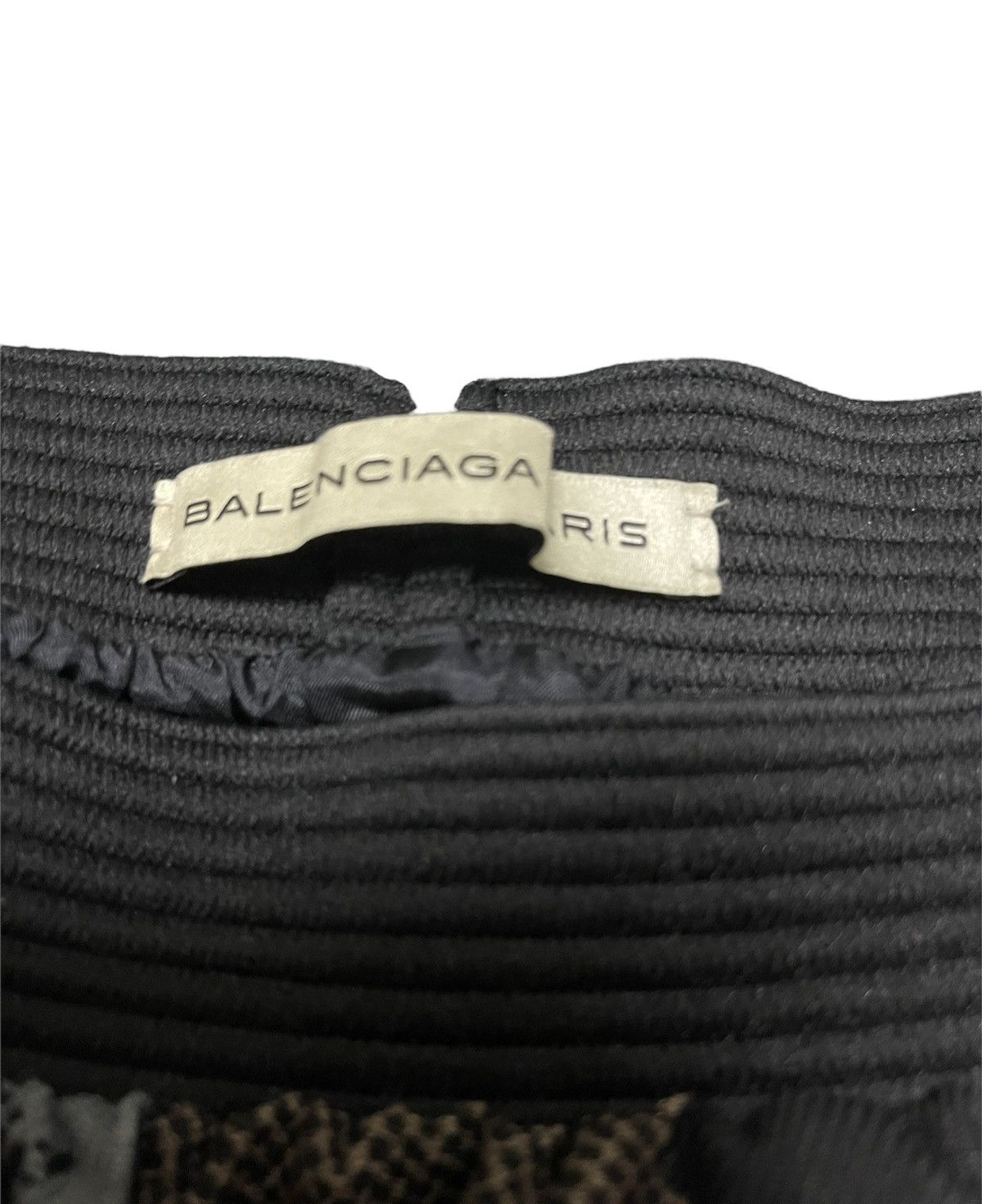 Balenciaga Balenciaga birch mini skirt Size 26" / US 2 / IT 38 - 4 Thumbnail