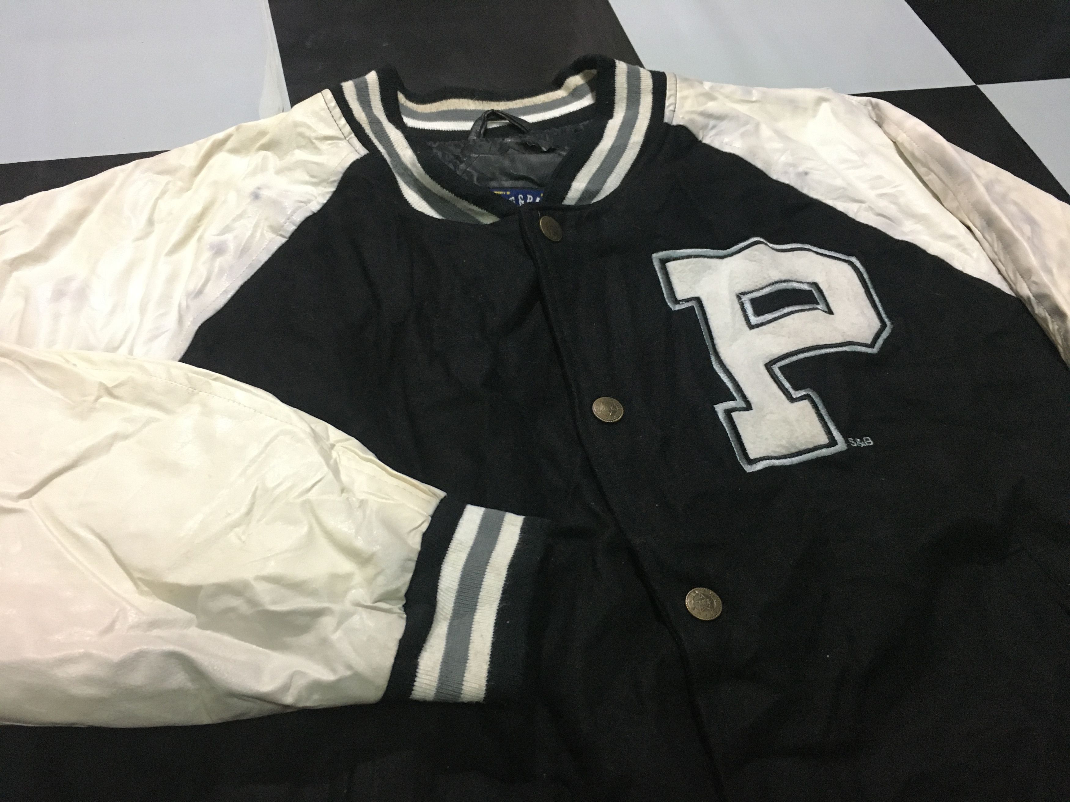 Band Tees × Public Enemy × Rap Tees Vintage Public Enemy varsity jacket bomber Size US L / EU 52-54 / 3 - 4 Thumbnail