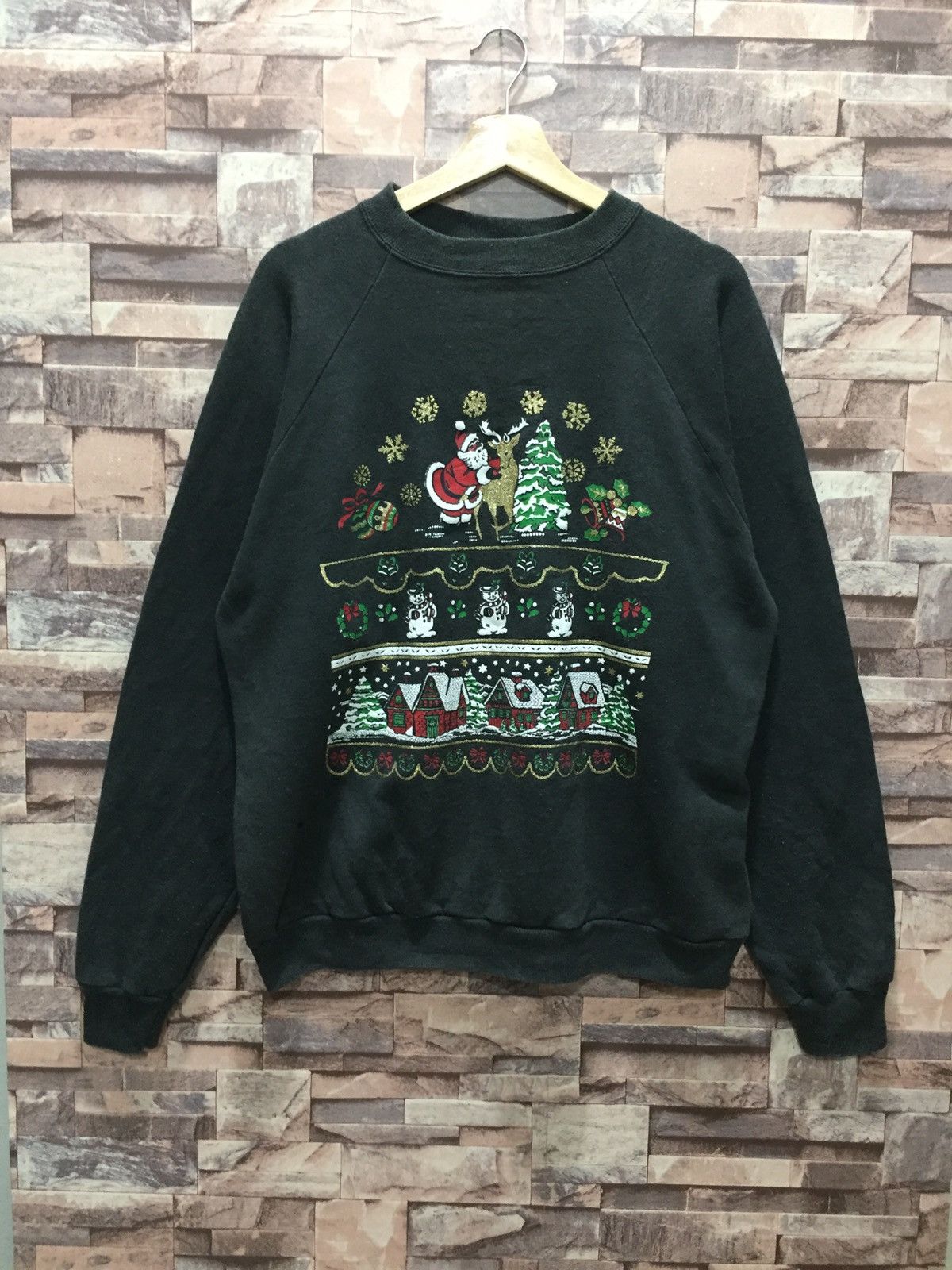 Hanes Santa claus overprint crewneck sweatshirt Size US XL / EU 56 / 4 - 1 Thumbnail
