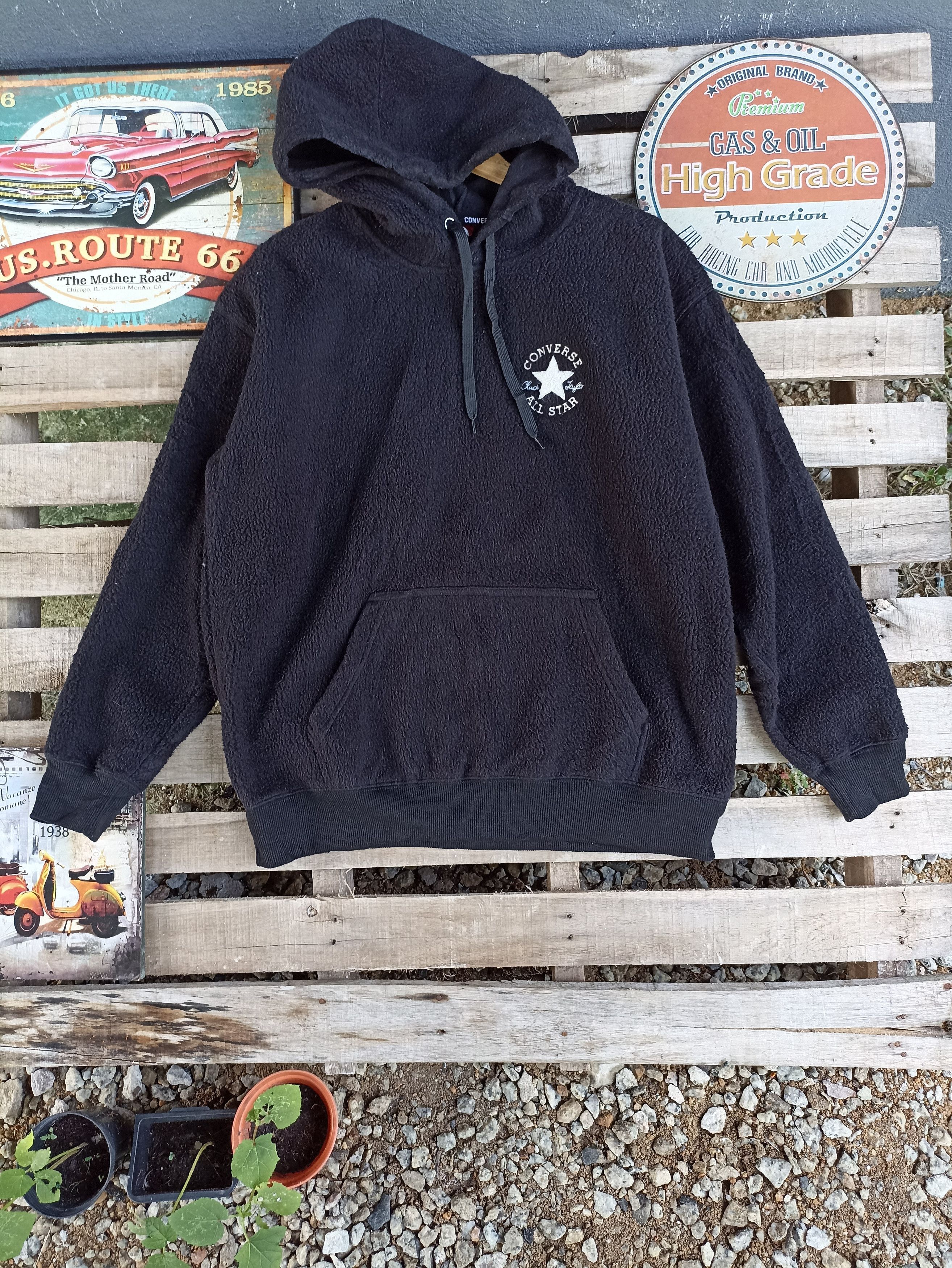 image of Converse Fleece Sweatshirt Hoodie in Black, Men's (Size Medium)