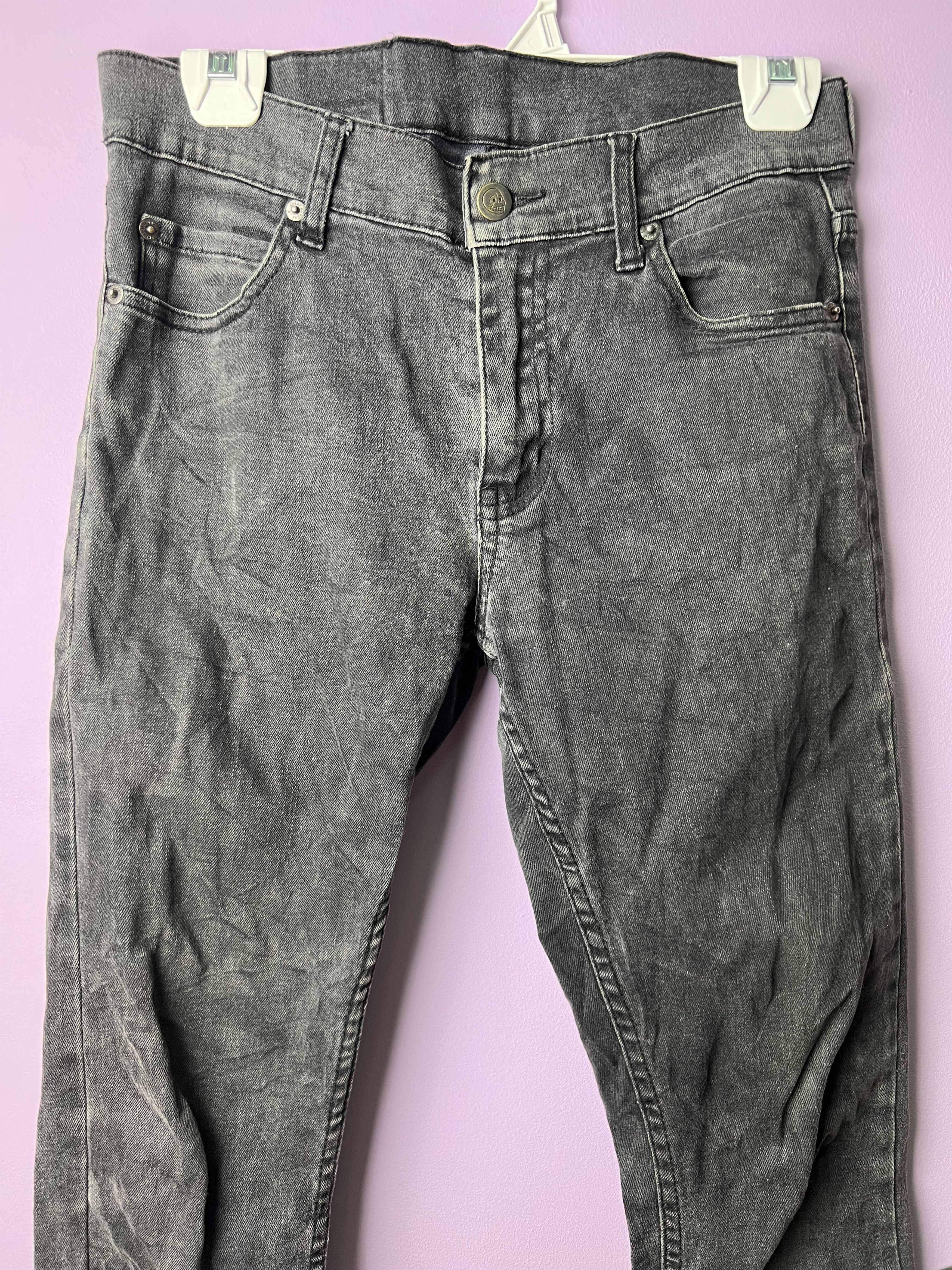 🔥Stretchable Cheap Monday Distressed Denim