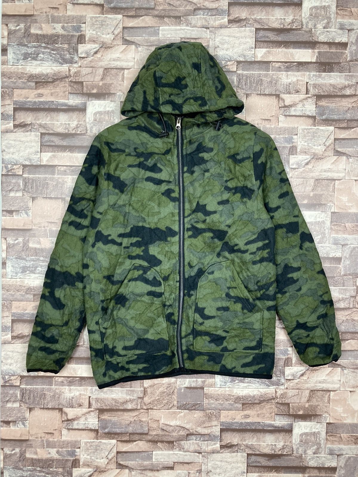 Japanese Brand Camo sweater fleece hoodie #18-1 Size US M / EU 48-50 / 2 - 1 Thumbnail