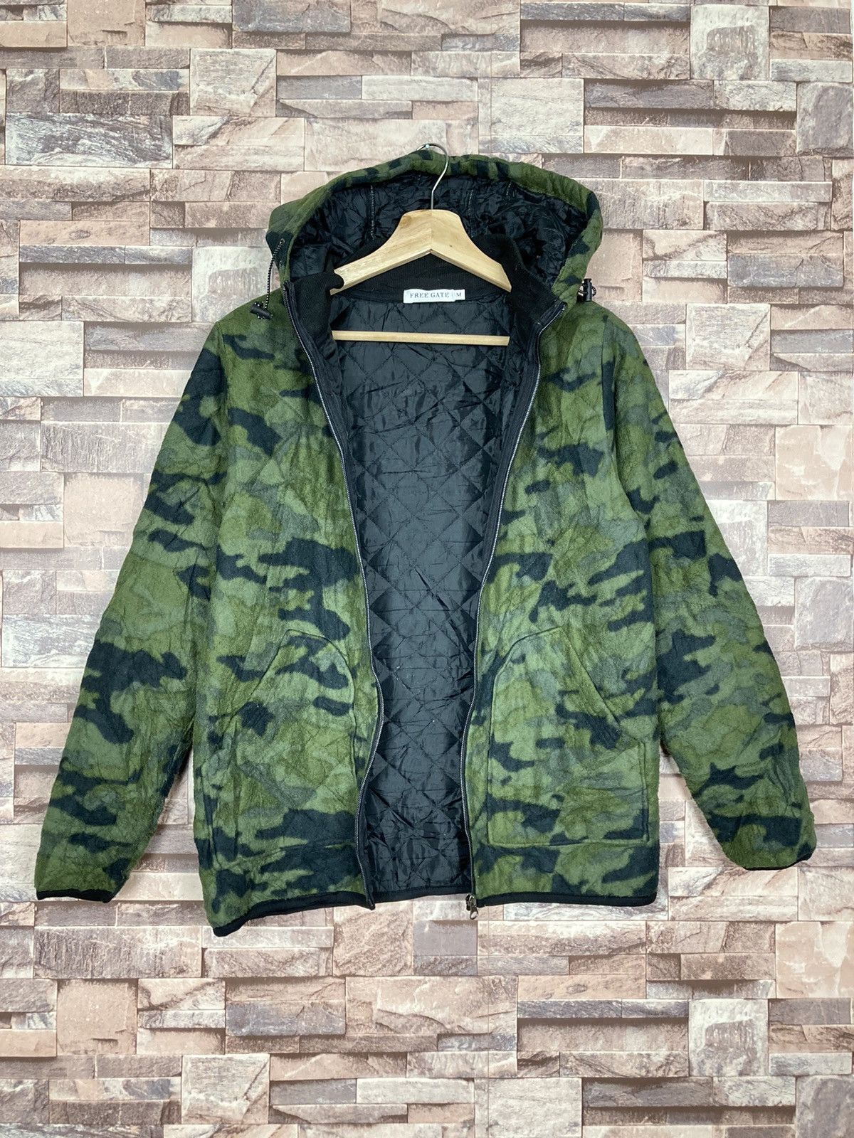 Japanese Brand Camo sweater fleece hoodie #18-1 Size US M / EU 48-50 / 2 - 3 Thumbnail