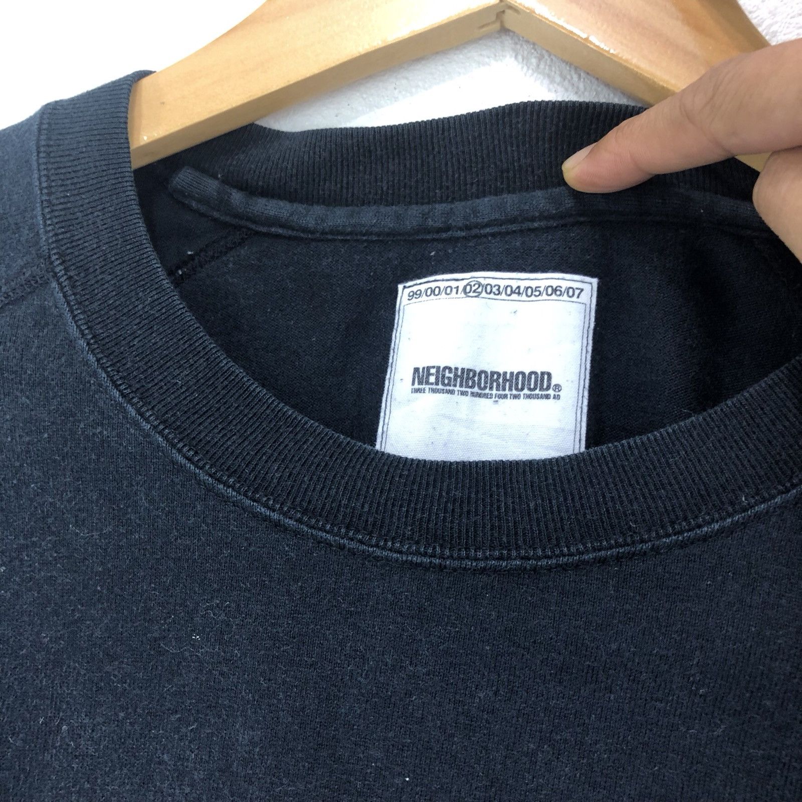Neighborhood vintage 2002 Small Rat Logo Neigbhorhood distressed faded Size US L / EU 52-54 / 3 - 4 Thumbnail